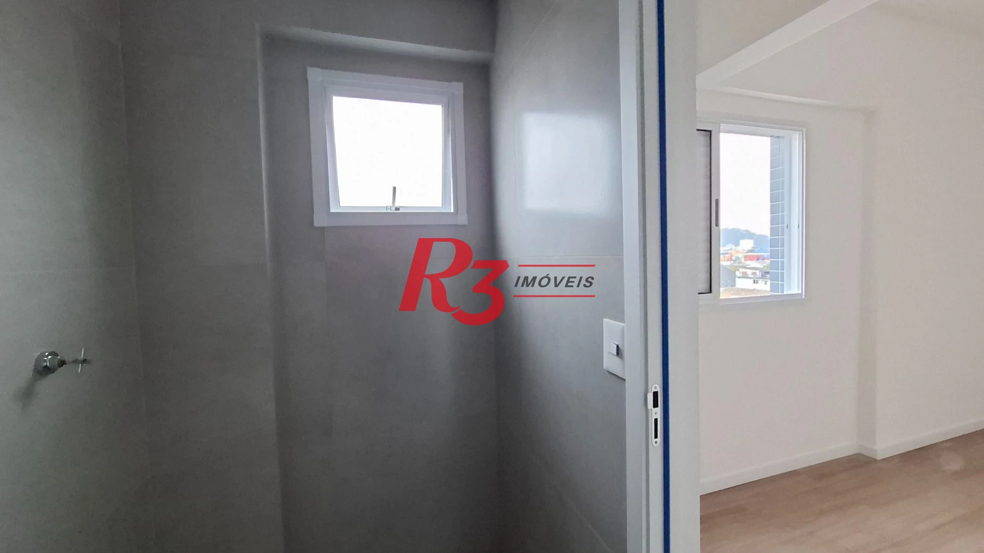 Apartamento com 2 dormitórios à venda, 59 m² por R$ 575.000,00 - Macuco - Santos/SP
