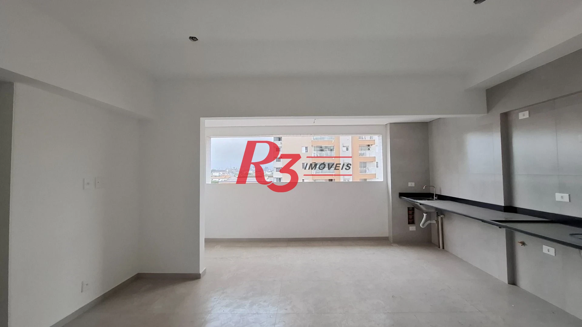 Apartamento com 2 dormitórios à venda, 59 m² por R$ 575.000,00 - Macuco - Santos/SP