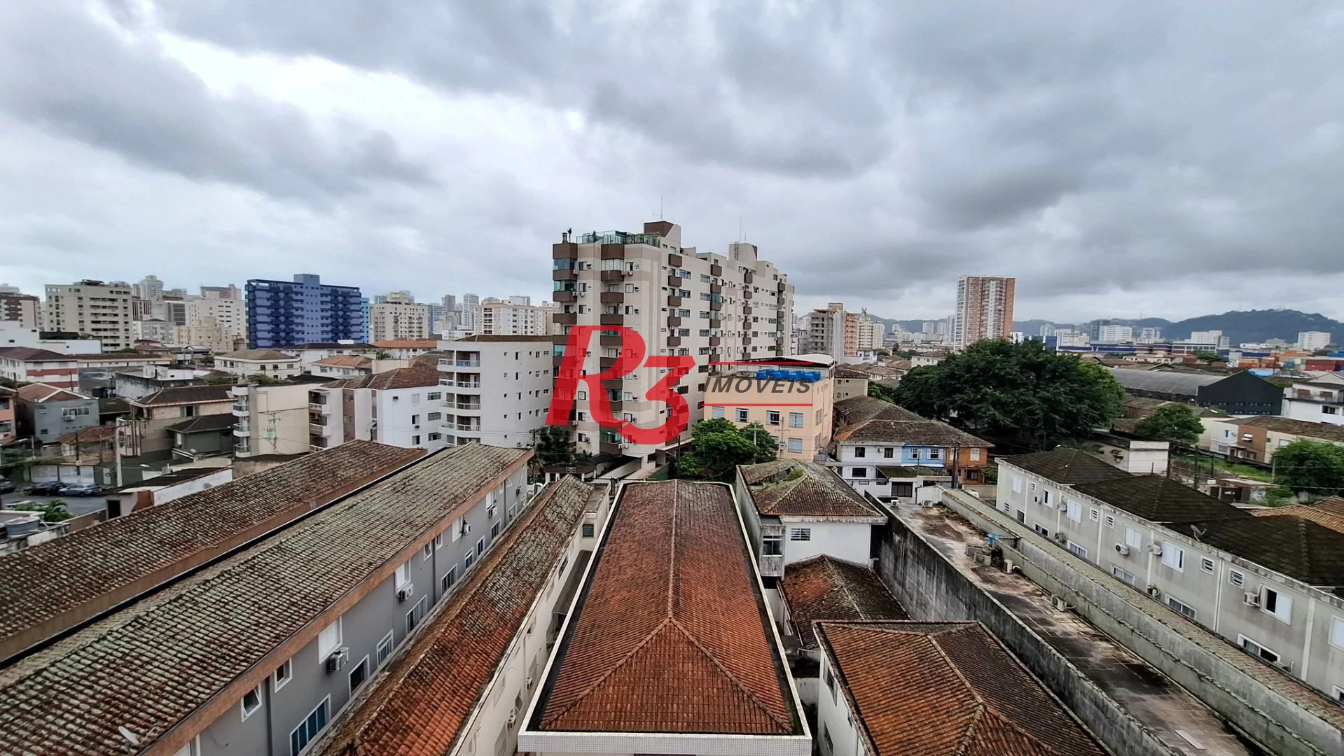 Apartamento com 2 dormitórios à venda, 59 m² por R$ 575.000,00 - Macuco - Santos/SP