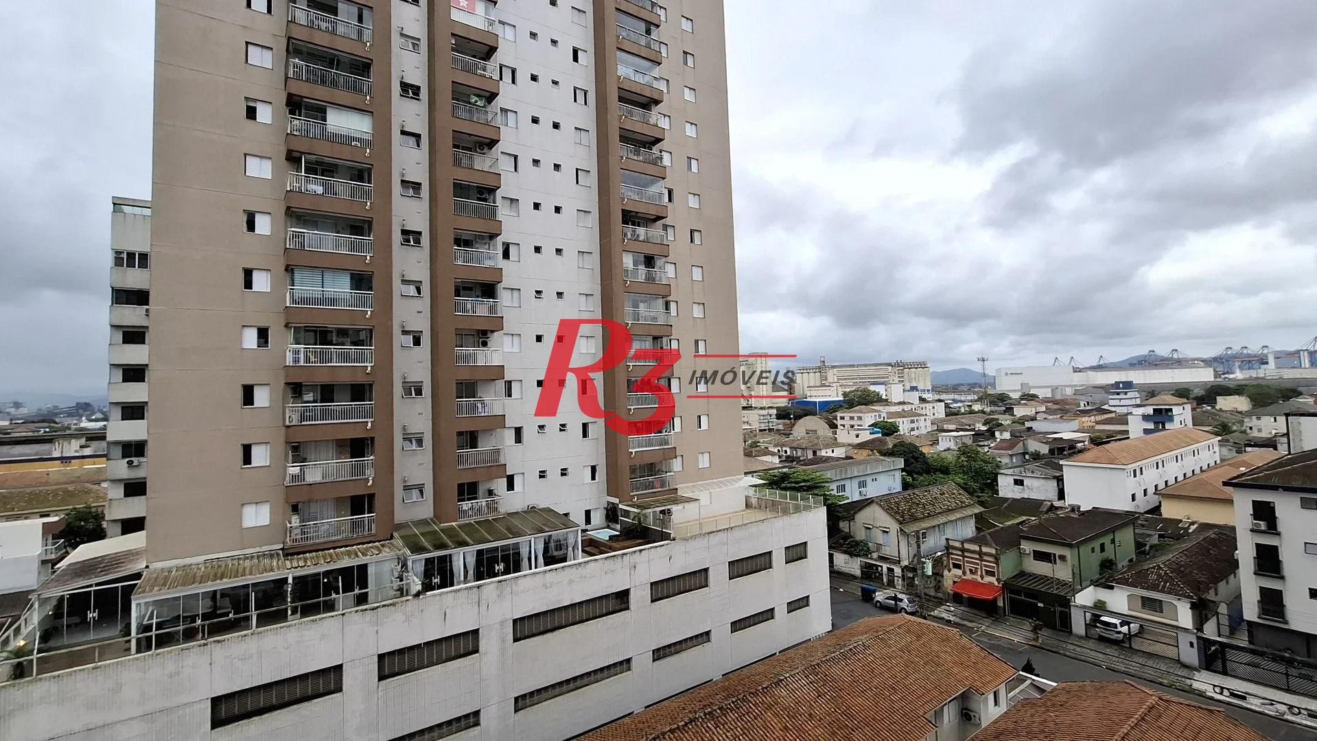 Apartamento com 2 dormitórios à venda, 59 m² por R$ 575.000,00 - Macuco - Santos/SP