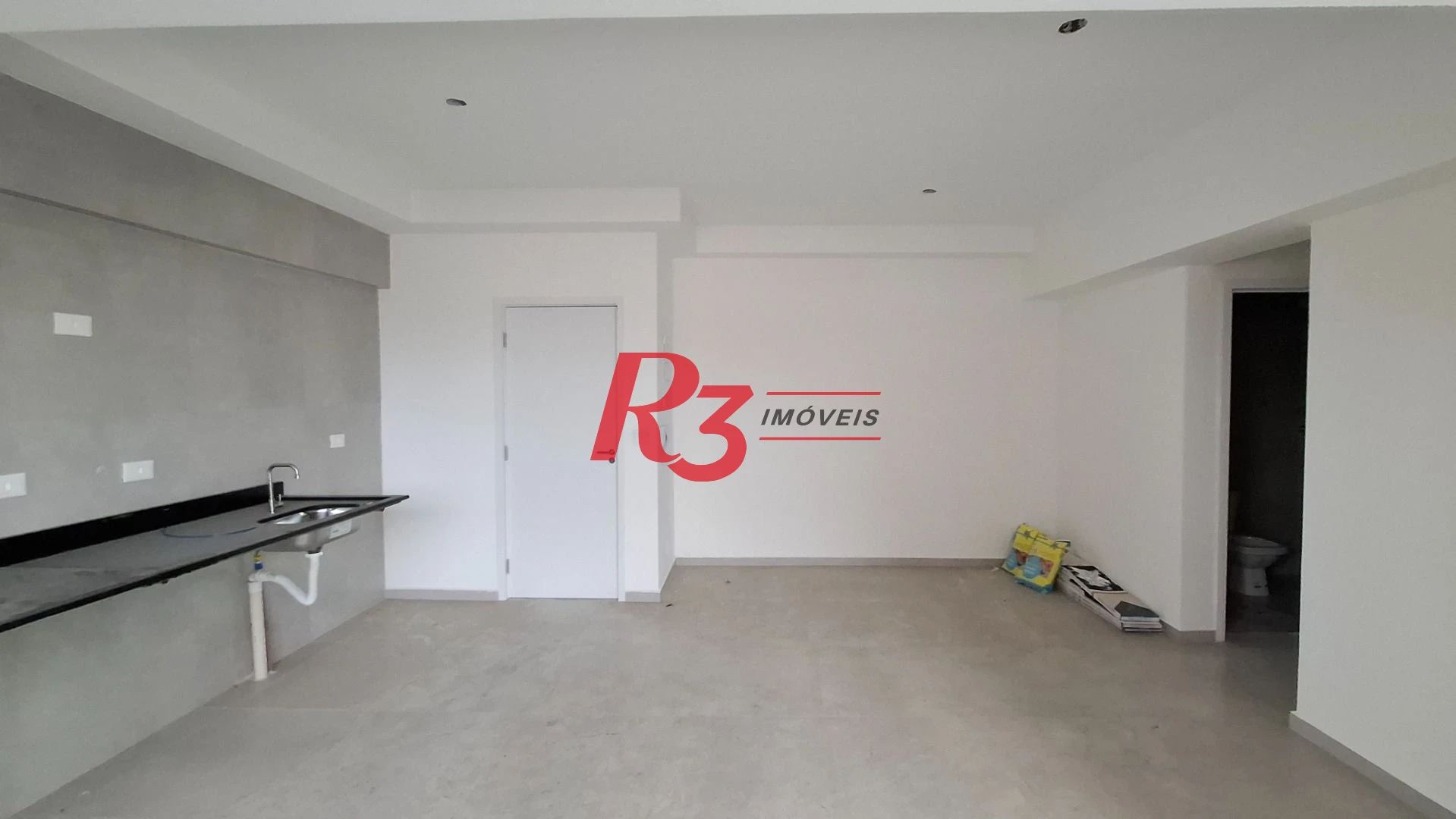 Apartamento com 2 dormitórios à venda, 59 m² por R$ 575.000,00 - Macuco - Santos/SP