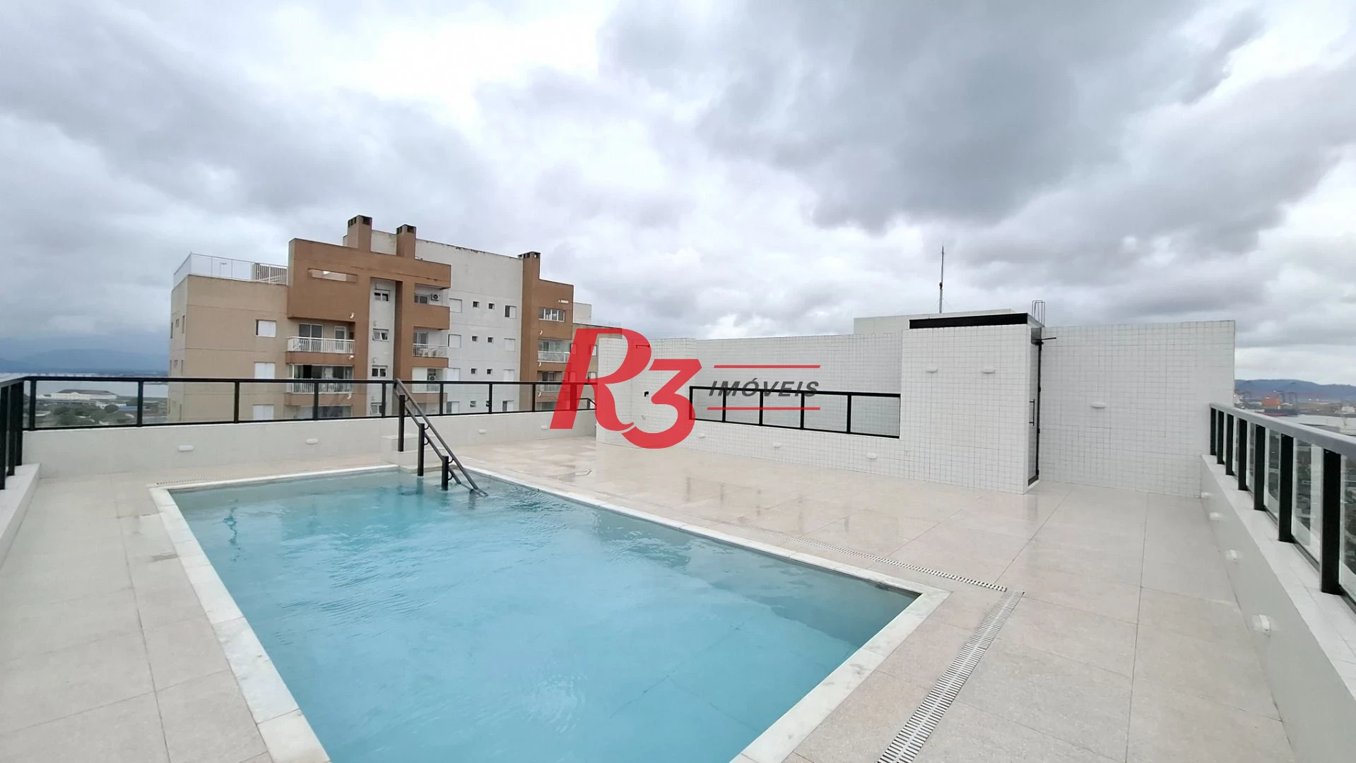 Apartamento com 2 dormitórios à venda, 59 m² por R$ 550.000,00 - Macuco - Santos/SP