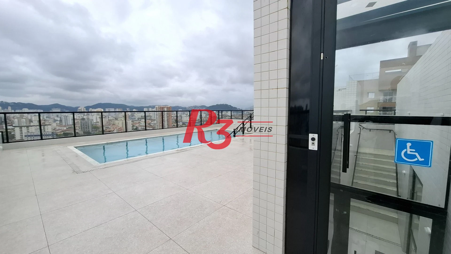Apartamento com 2 dormitórios à venda, 59 m² por R$ 550.000,00 - Macuco - Santos/SP