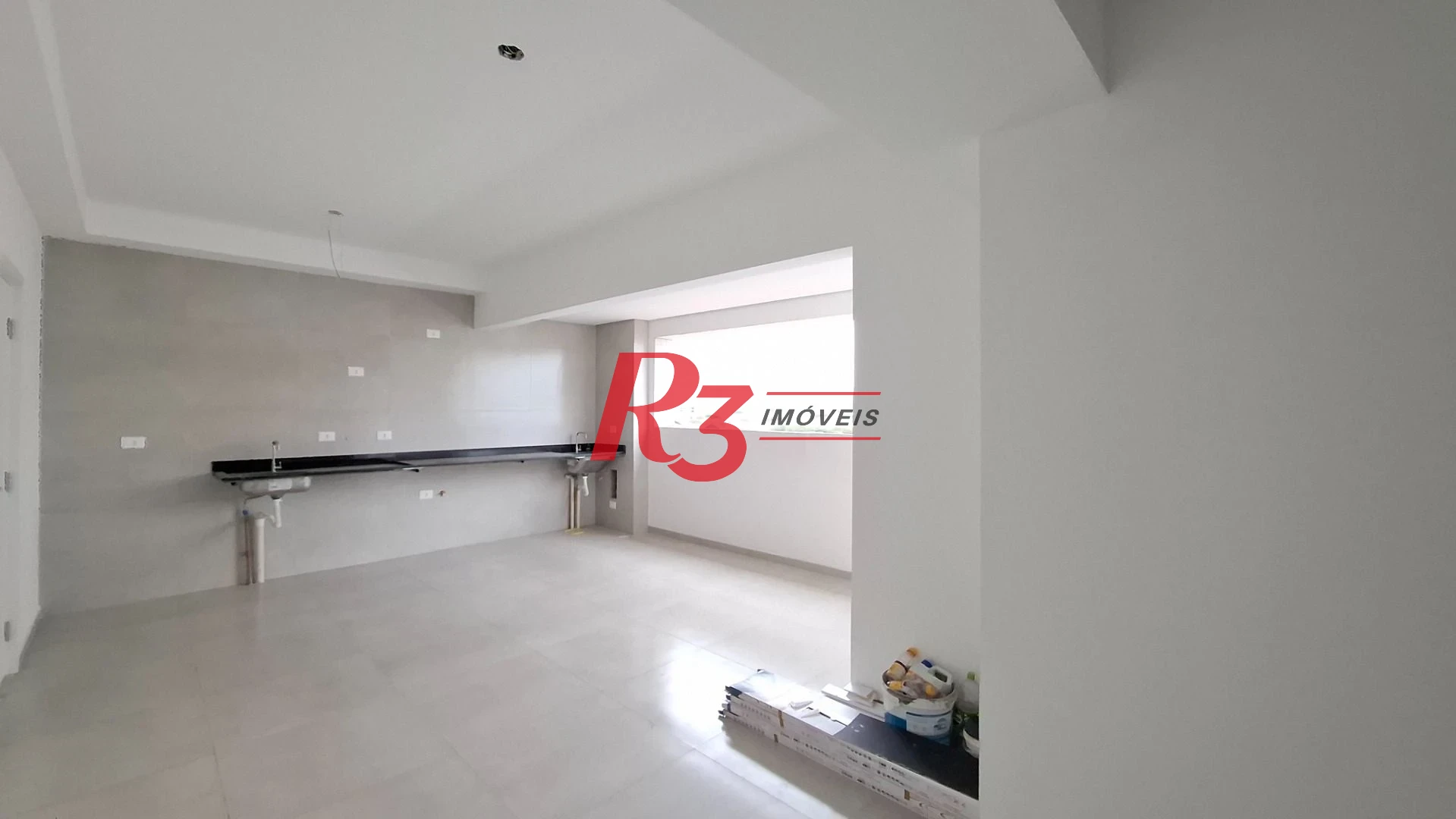 Apartamento com 2 dormitórios à venda, 59 m² por R$ 550.000,00 - Macuco - Santos/SP