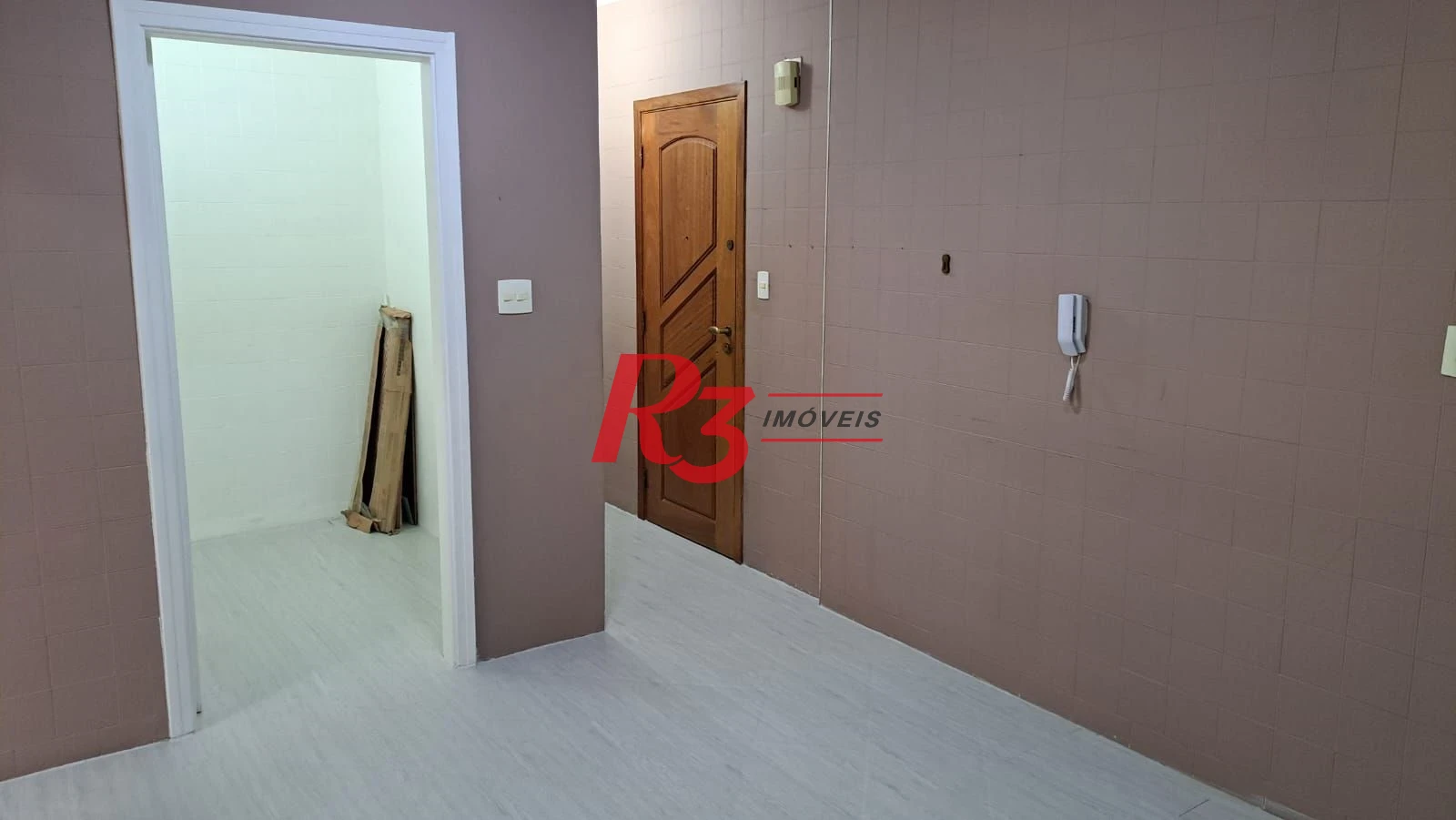 Apartamento com 2 dormitórios à venda, 98 m² por R$ 600.000,00 - Gonzaga - Santos/SP