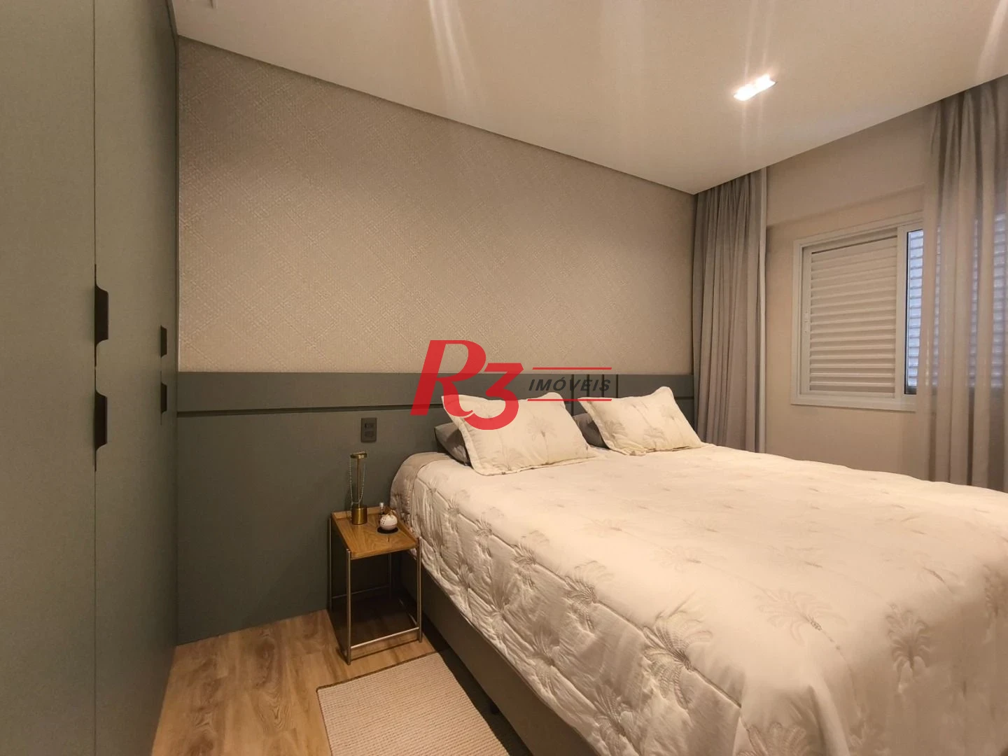 Apartamento com 3 dormitórios à venda, 99 m² por R$ 2.650.000,00 - Gonzaga - Santos/SP