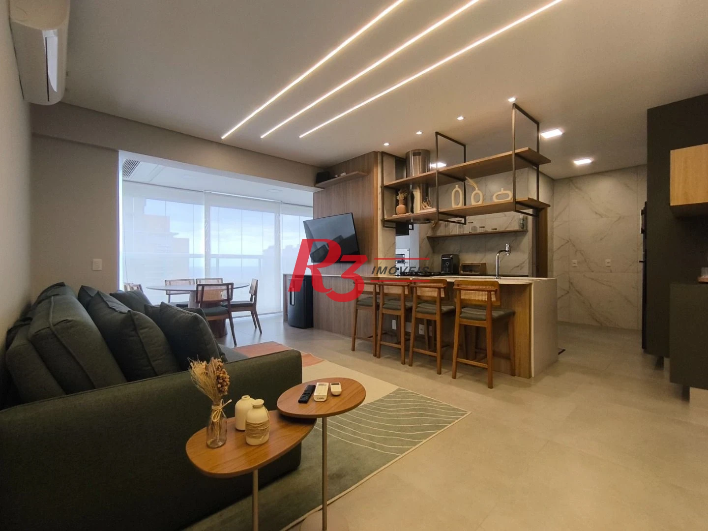 Apartamento com 3 dormitórios à venda, 99 m² por R$ 2.650.000,00 - Gonzaga - Santos/SP