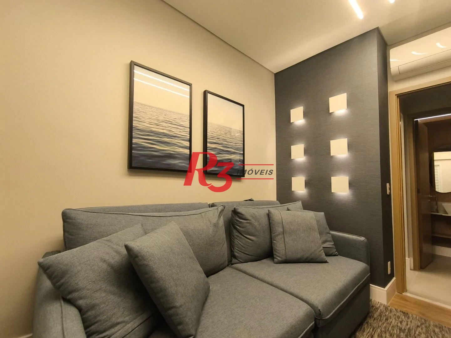 Apartamento com 3 dormitórios à venda, 99 m² por R$ 2.650.000,00 - Gonzaga - Santos/SP