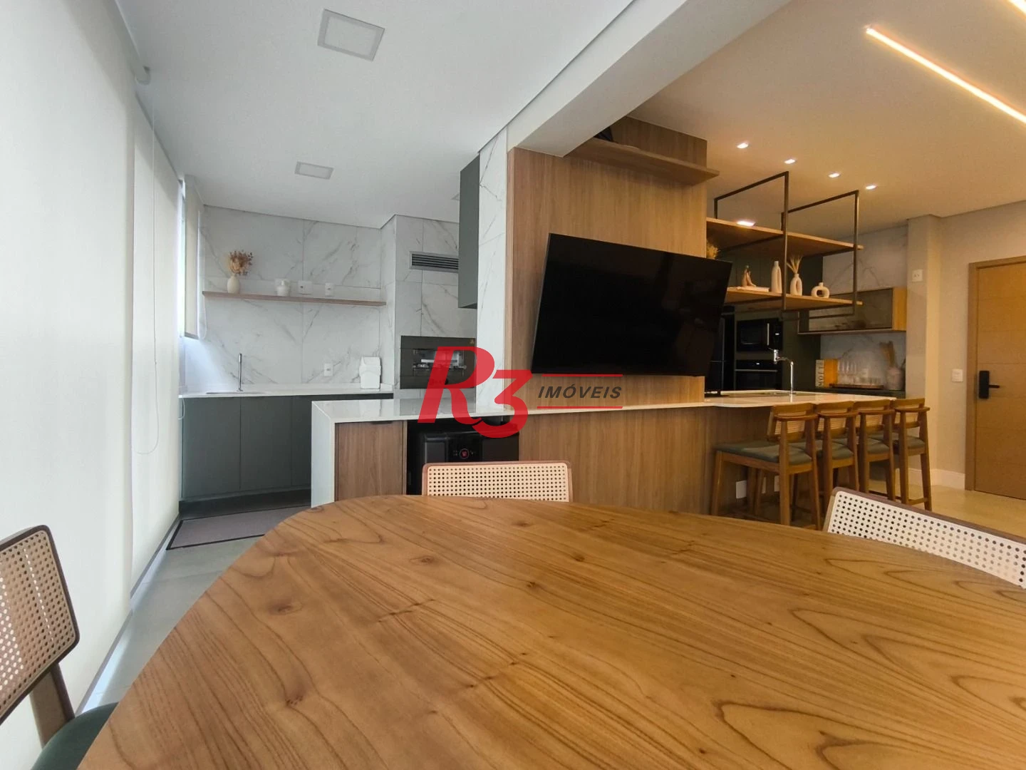 Apartamento com 3 dormitórios à venda, 99 m² por R$ 2.650.000,00 - Gonzaga - Santos/SP