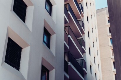 Quais as informações mais importantes sobre um condomínio antes de comprar um apartamento?
