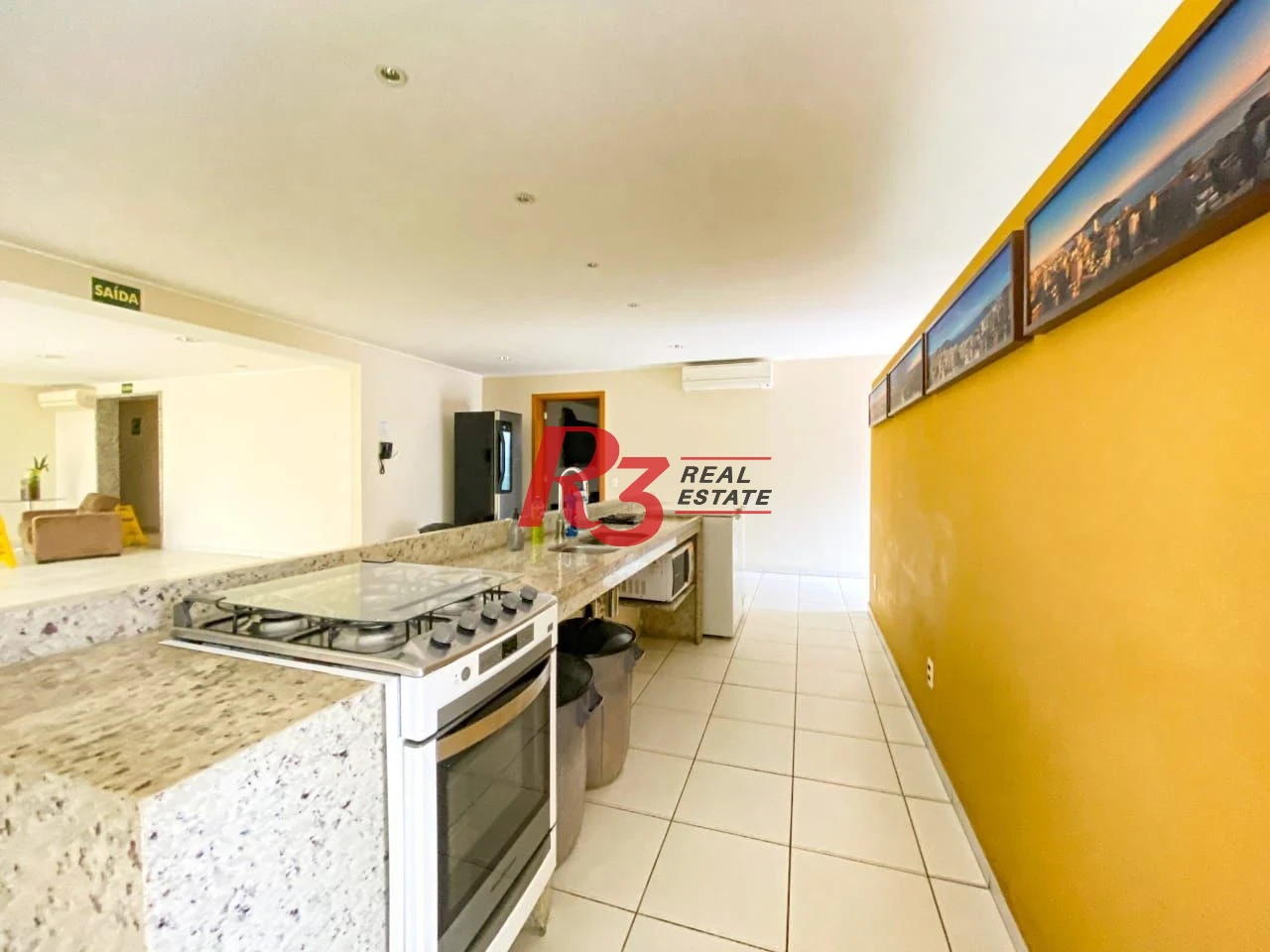 Apartamento com 2 dormitórios à venda, 97 m² por R$ 1.350.000,00 - Gonzaga - Santos/SP