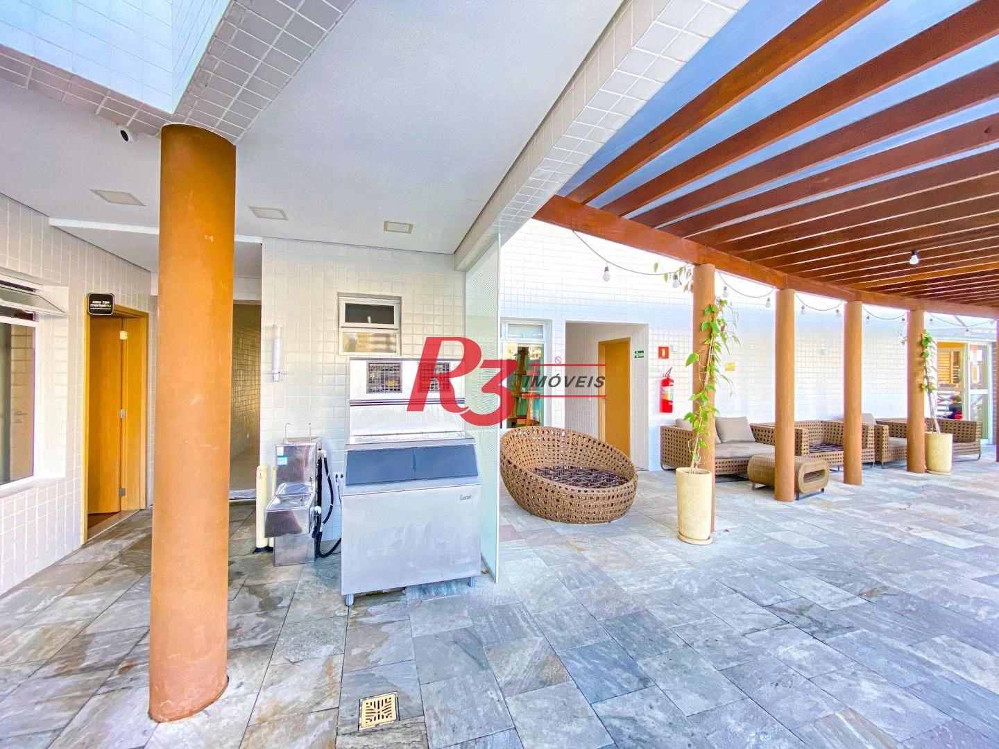 Apartamento com 3 dormitórios à venda, 129 m² por R$ 2.332.000,00 - Gonzaga - Santos/SP