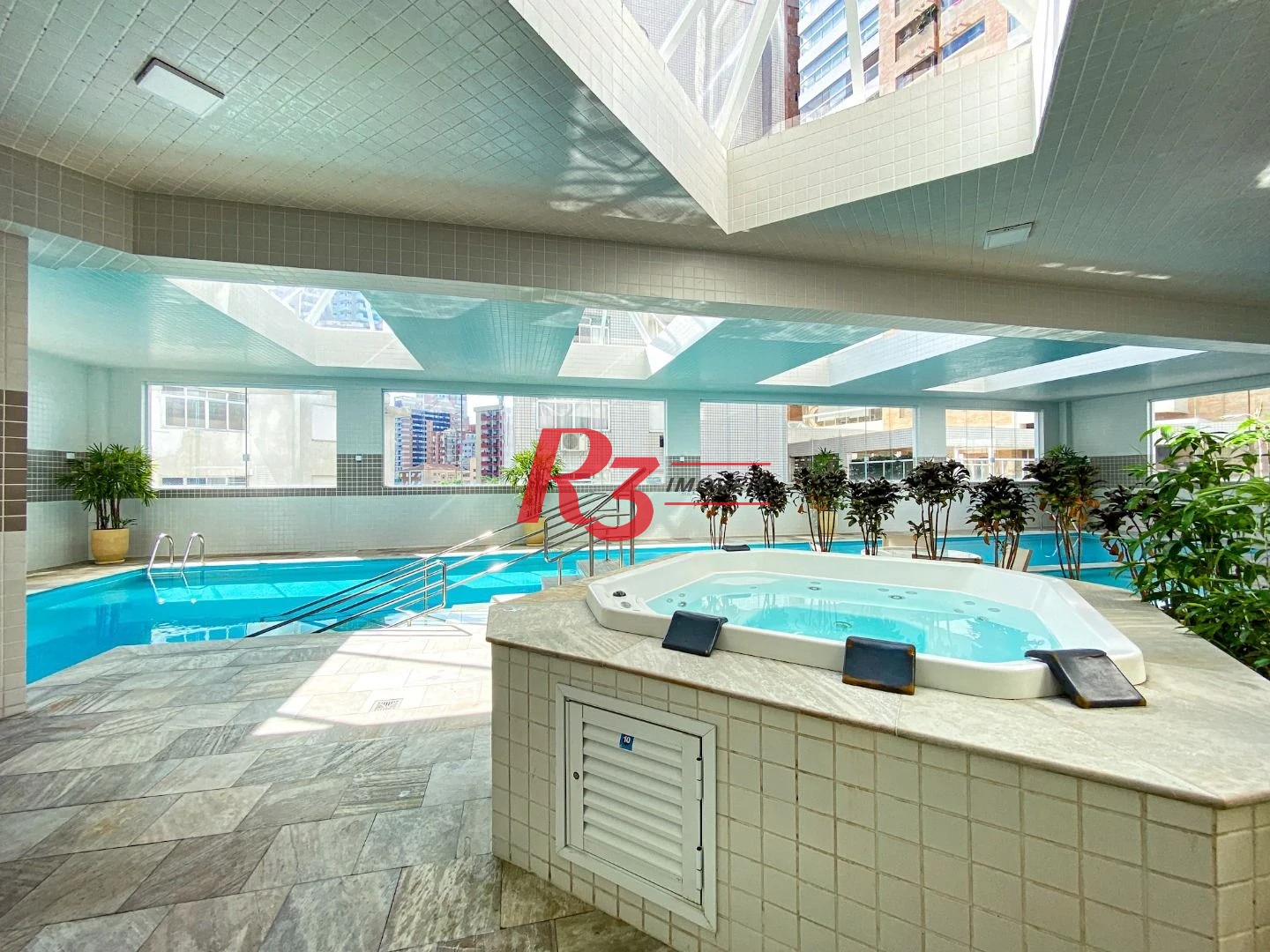 Apartamento com 3 dormitórios à venda, 129 m² por R$ 2.332.000,00 - Gonzaga - Santos/SP