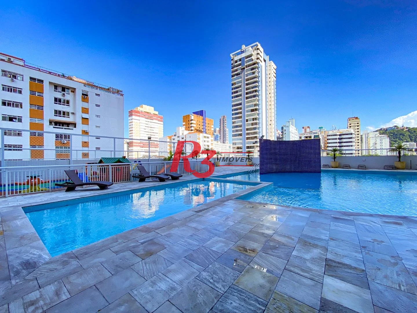 Apartamento com 3 dormitórios à venda, 129 m² por R$ 2.332.000,00 - Gonzaga - Santos/SP