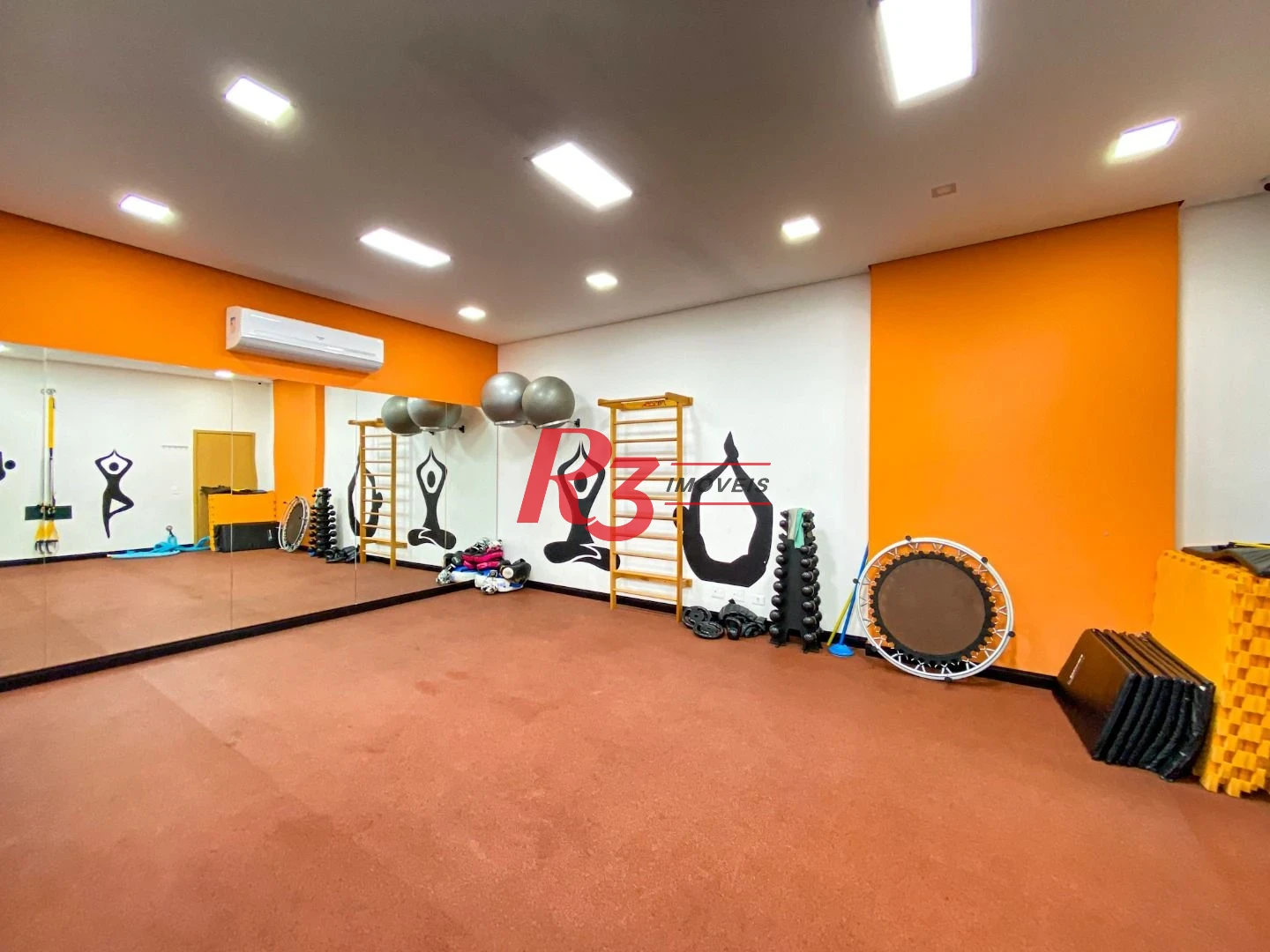 Apartamento com 3 dormitórios à venda, 129 m² por R$ 2.332.000,00 - Gonzaga - Santos/SP