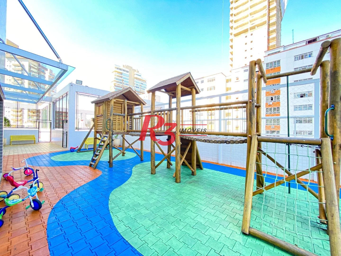 Apartamento com 3 dormitórios à venda, 129 m² por R$ 2.332.000,00 - Gonzaga - Santos/SP
