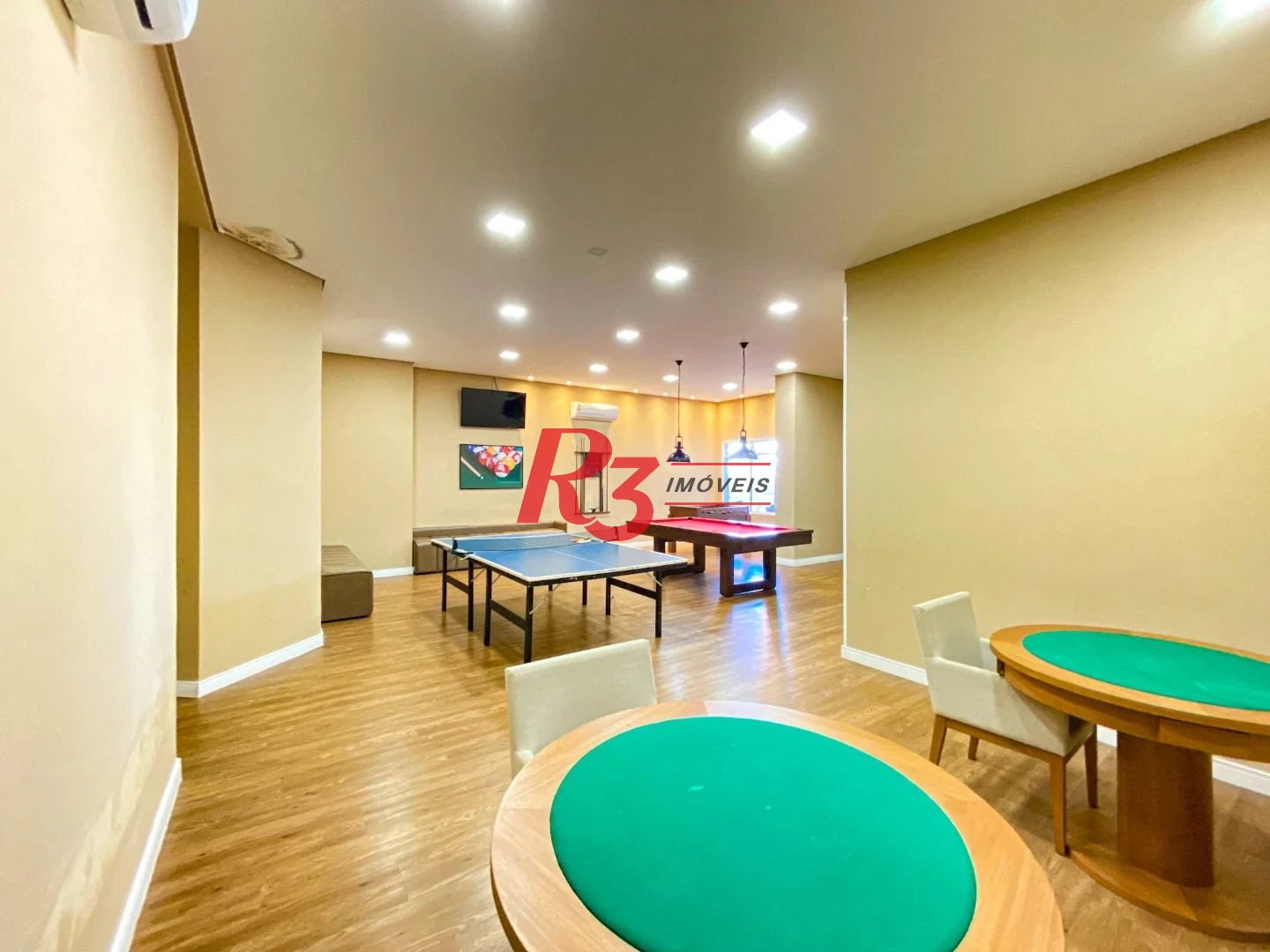 Apartamento com 3 dormitórios à venda, 129 m² por R$ 2.332.000,00 - Gonzaga - Santos/SP