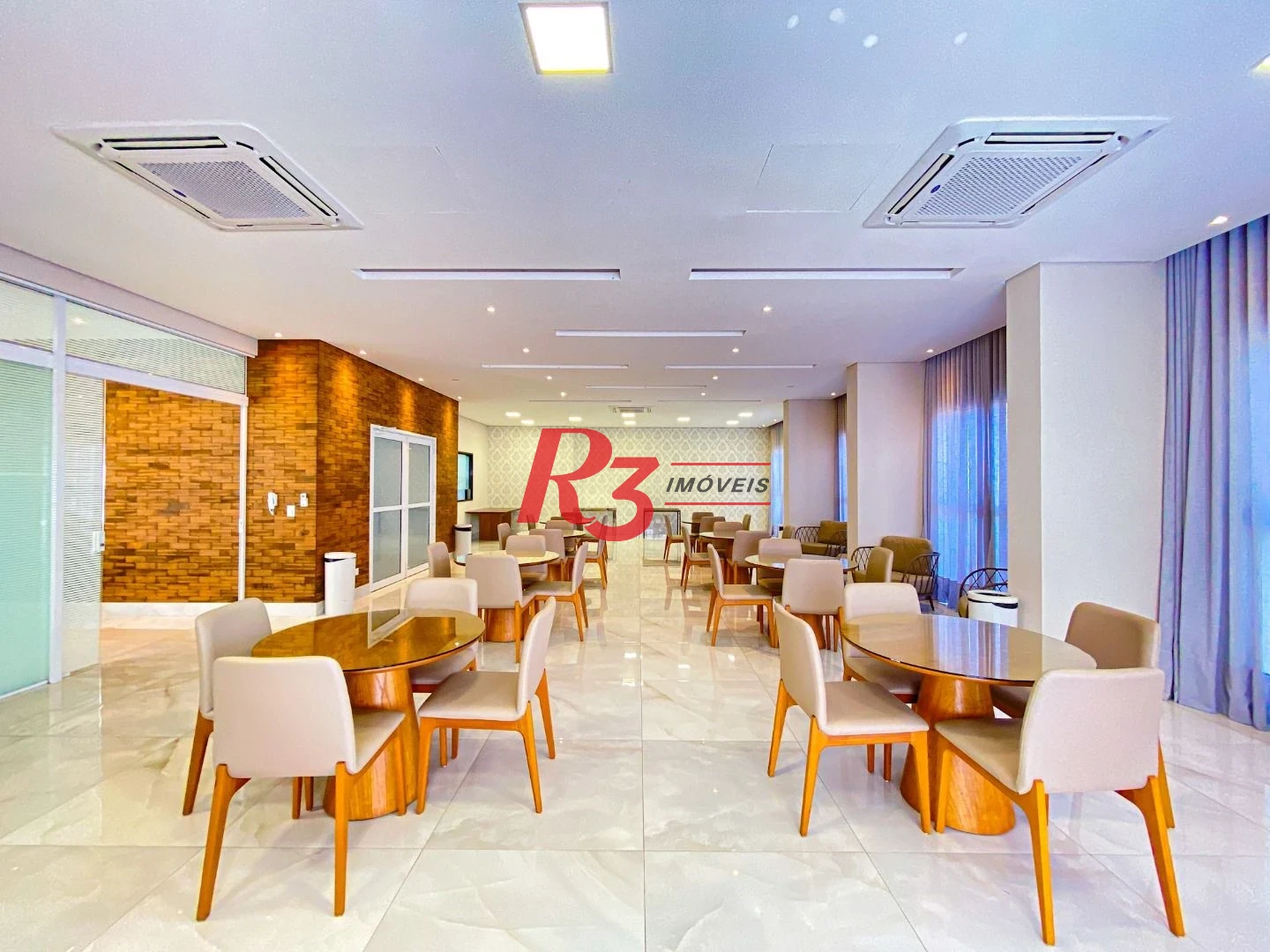 Apartamento com 3 dormitórios à venda, 129 m² por R$ 2.332.000,00 - Gonzaga - Santos/SP