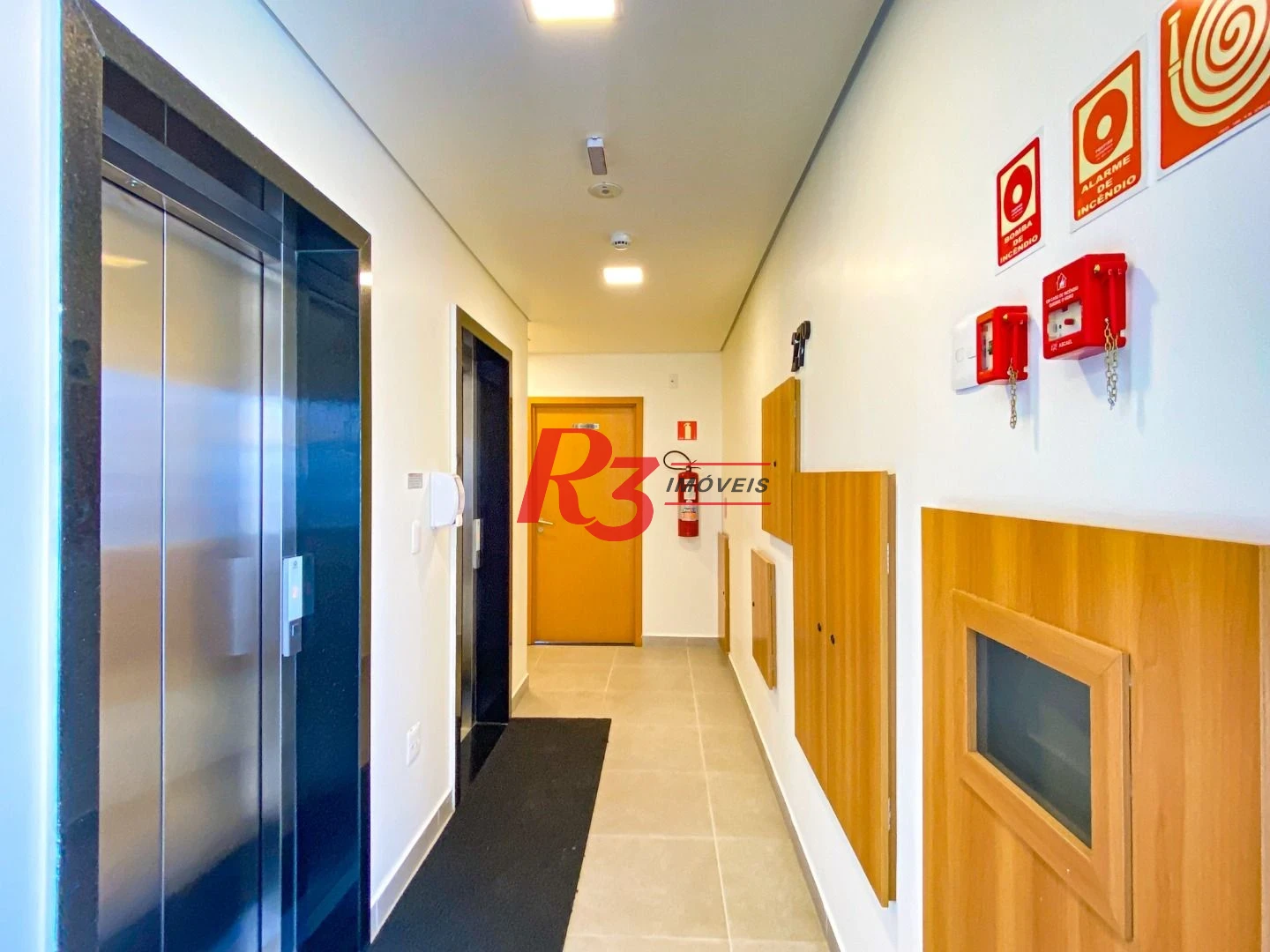 Apartamento com 1 dormitório para alugar, 54 m² por R$ 5.800,00/mês - Embaré - Santos/SP