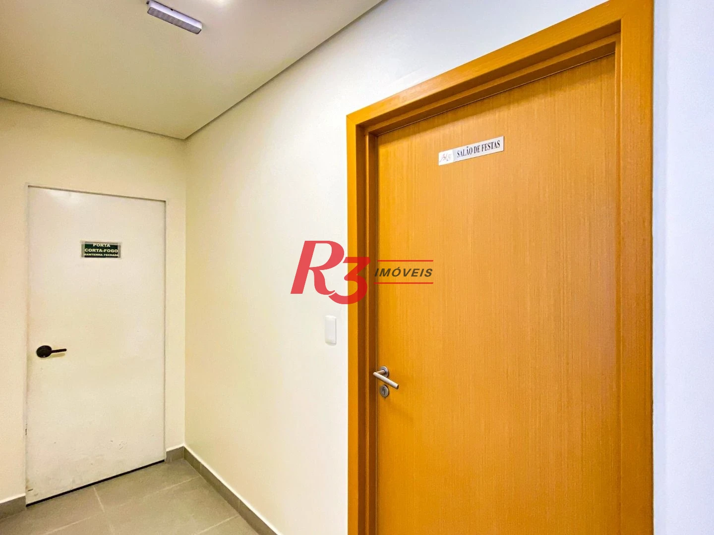 Apartamento com 1 dormitório para alugar, 54 m² por R$ 5.800,00/mês - Embaré - Santos/SP
