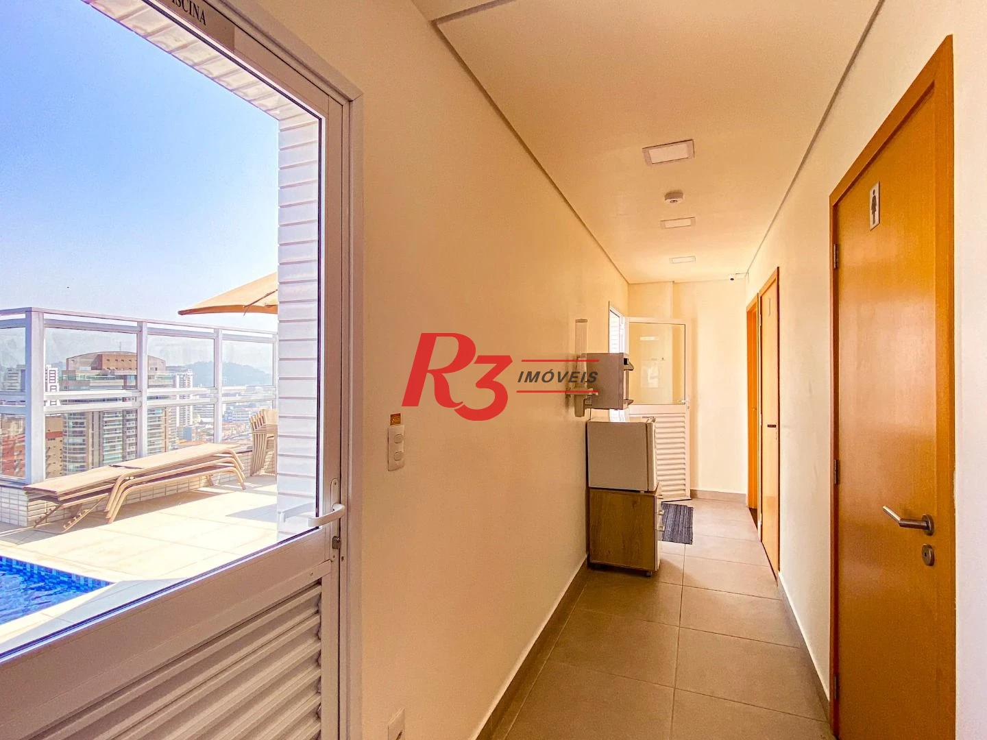 Apartamento com 1 dormitório para alugar, 54 m² por R$ 5.800,00/mês - Embaré - Santos/SP