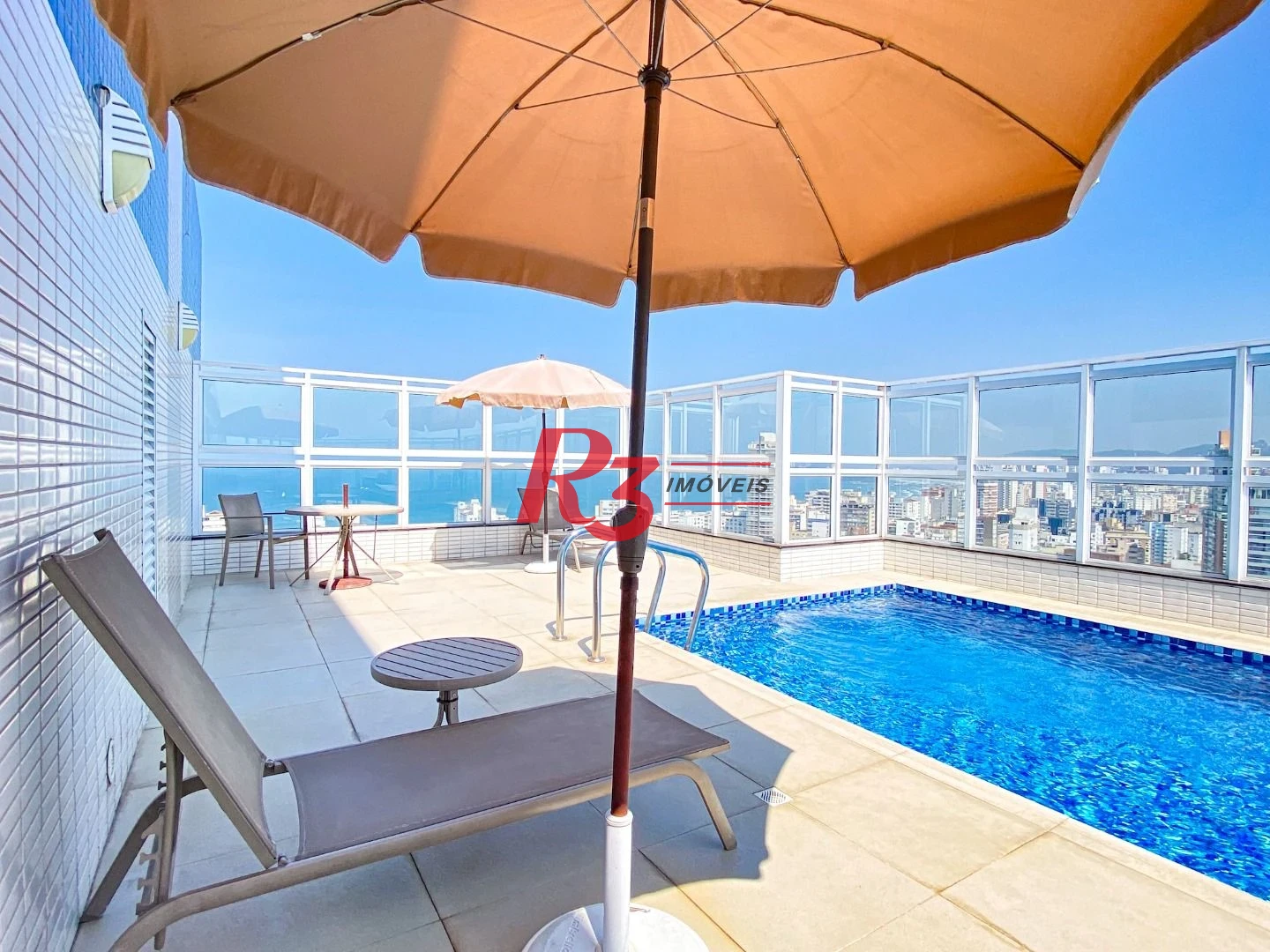 Apartamento com 1 dormitório para alugar, 54 m² por R$ 5.800,00/mês - Embaré - Santos/SP