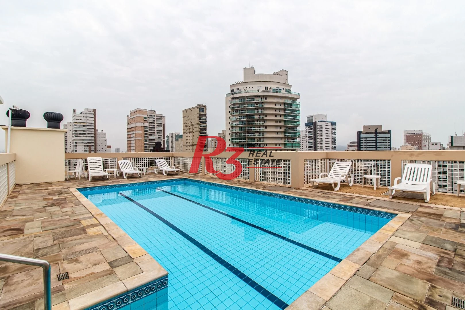 Flat com 2 dormitórios à venda, 70 m² - Santos/SP