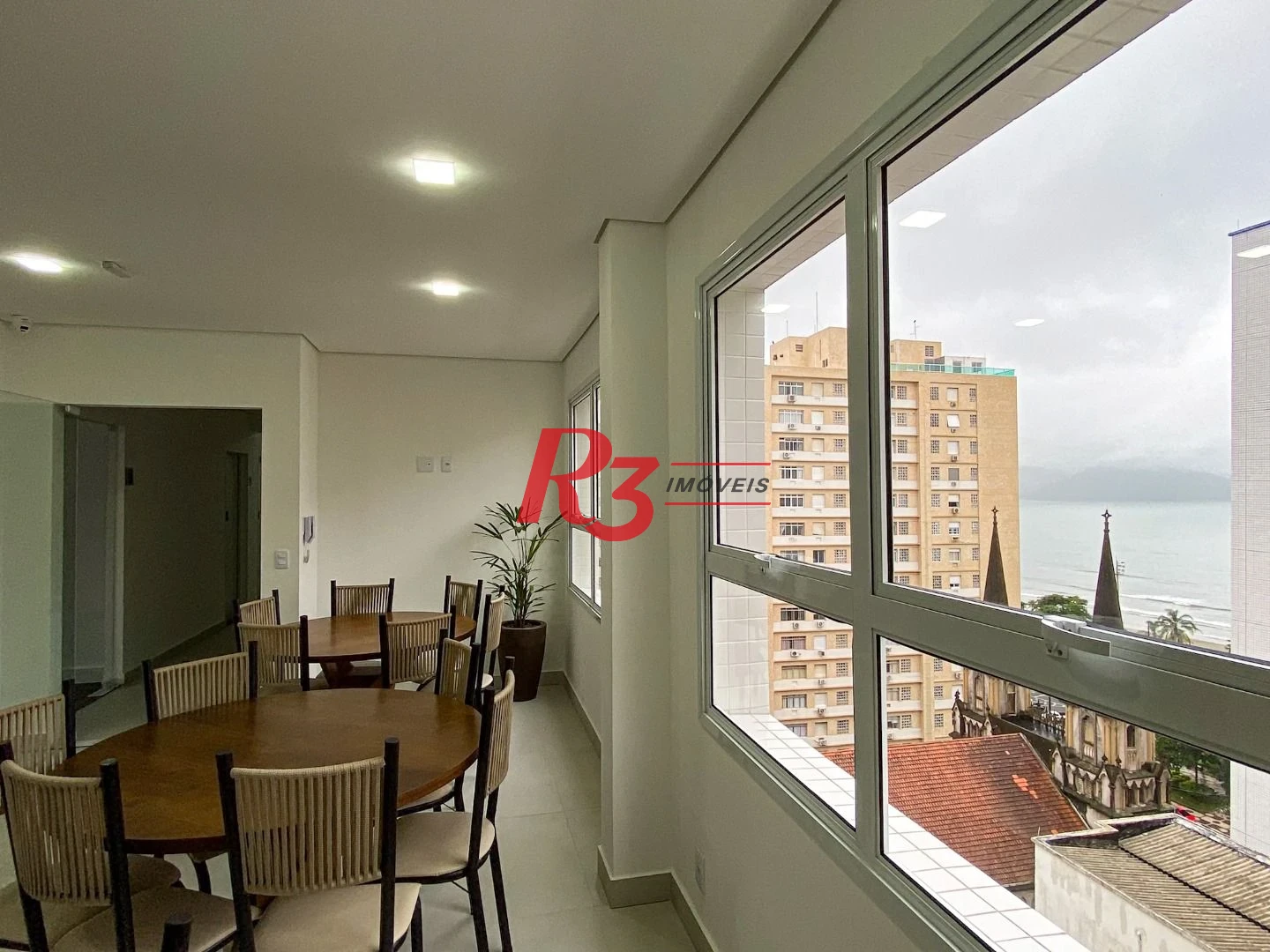 Apartamento à venda, 76 m² por R$ 830.000,00 - Embaré - Santos/SP