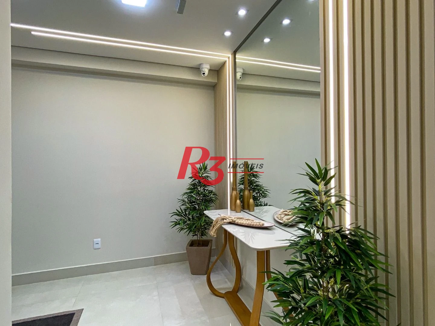 Apartamento à venda, 76 m² por R$ 830.000,00 - Embaré - Santos/SP