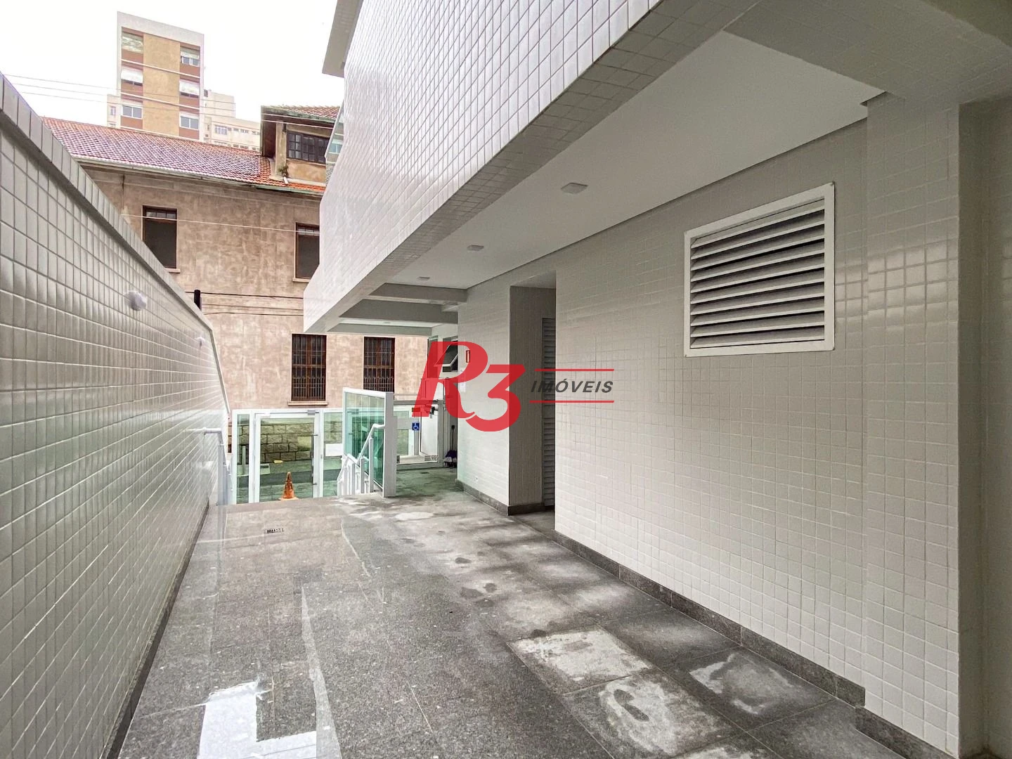 Apartamento à venda, 76 m² por R$ 830.000,00 - Embaré - Santos/SP