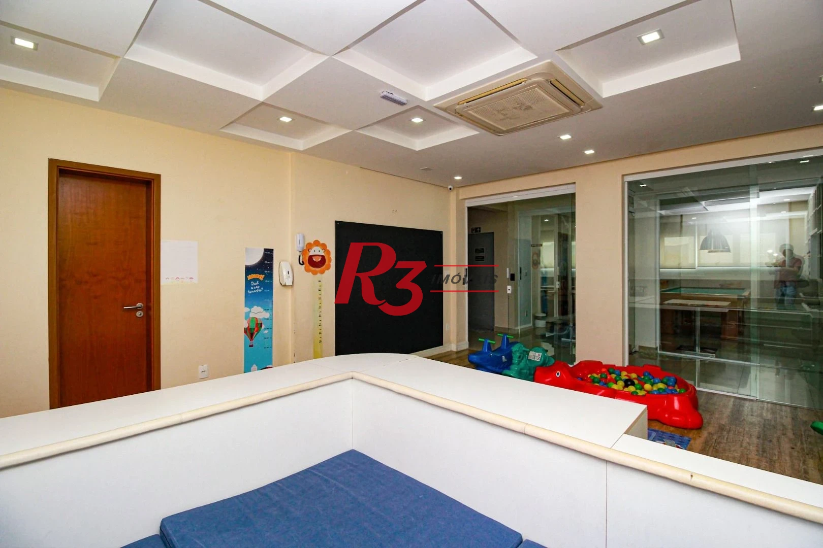 Apartamento a venda na Pompéia com 87m²