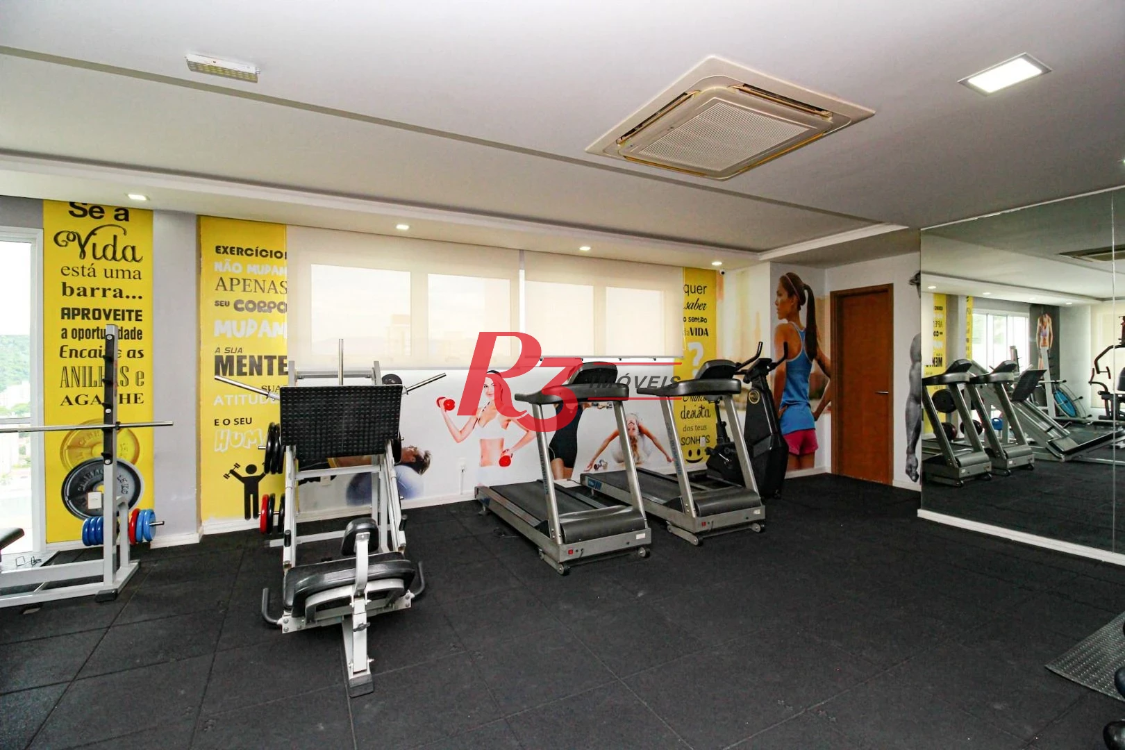 Apartamento a venda na Pompéia com 87m²