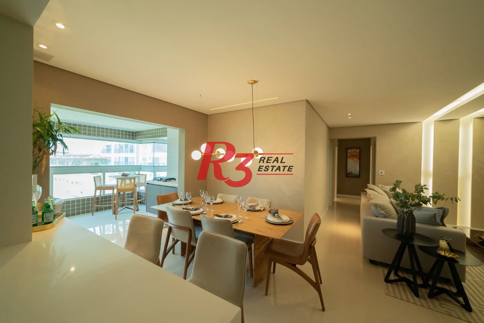 Apartamento com 3 dormitórios à venda, 117 m² por R$ 910.000  no  Boqueirão em Praia Grande/SP