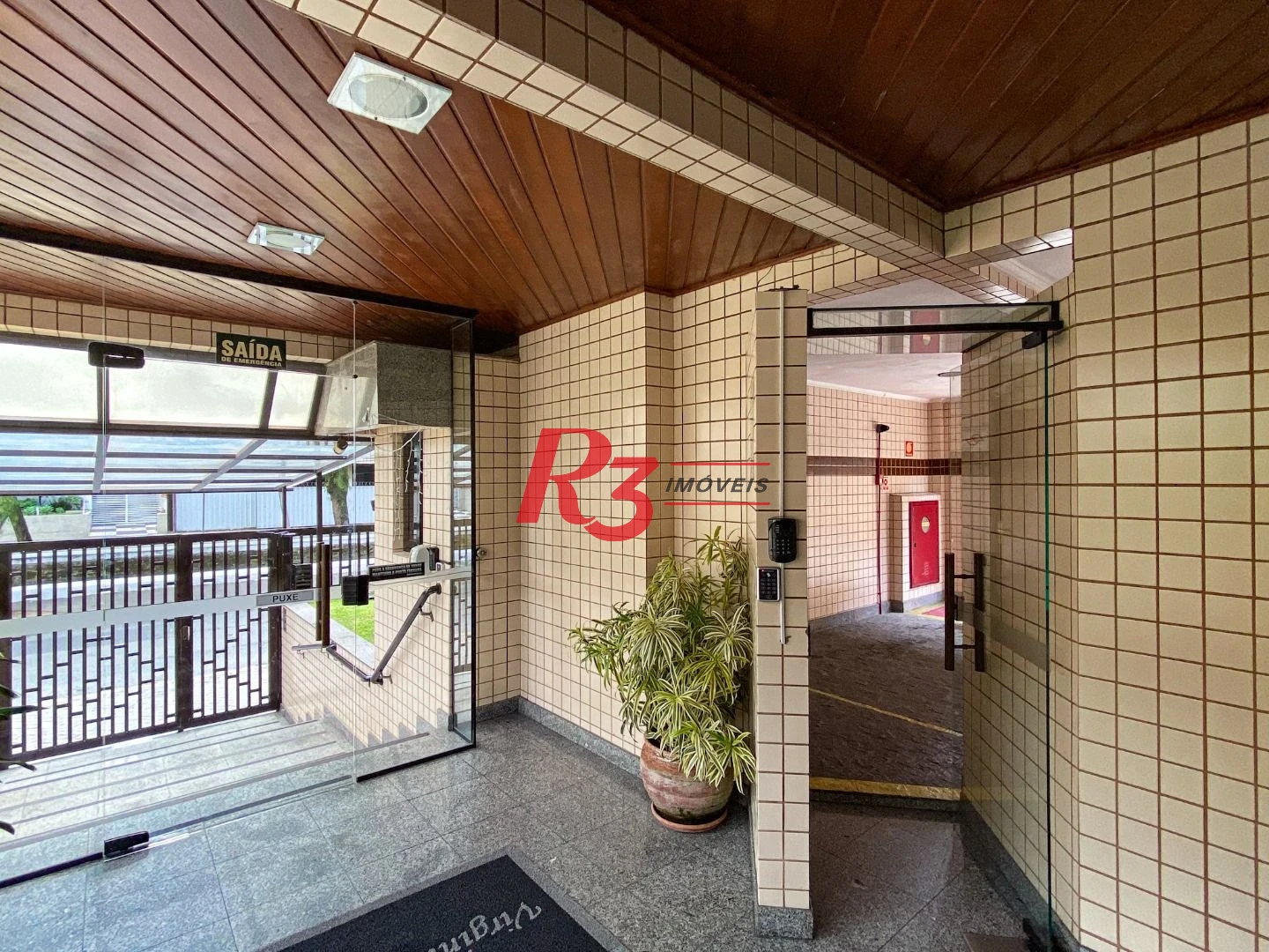 Apartamento com 3 dormitórios à venda, 141 m² por R$ 1.250.000,00 - Pompéia - Santos/SP