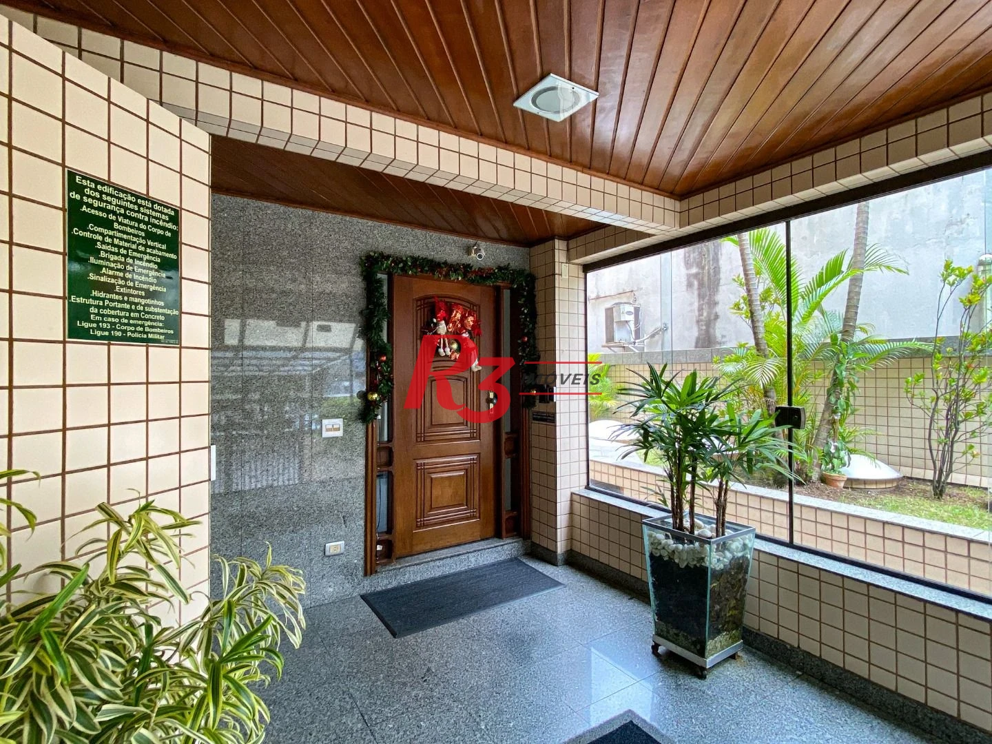 Apartamento com 3 dormitórios à venda, 141 m² por R$ 1.250.000,00 - Pompéia - Santos/SP