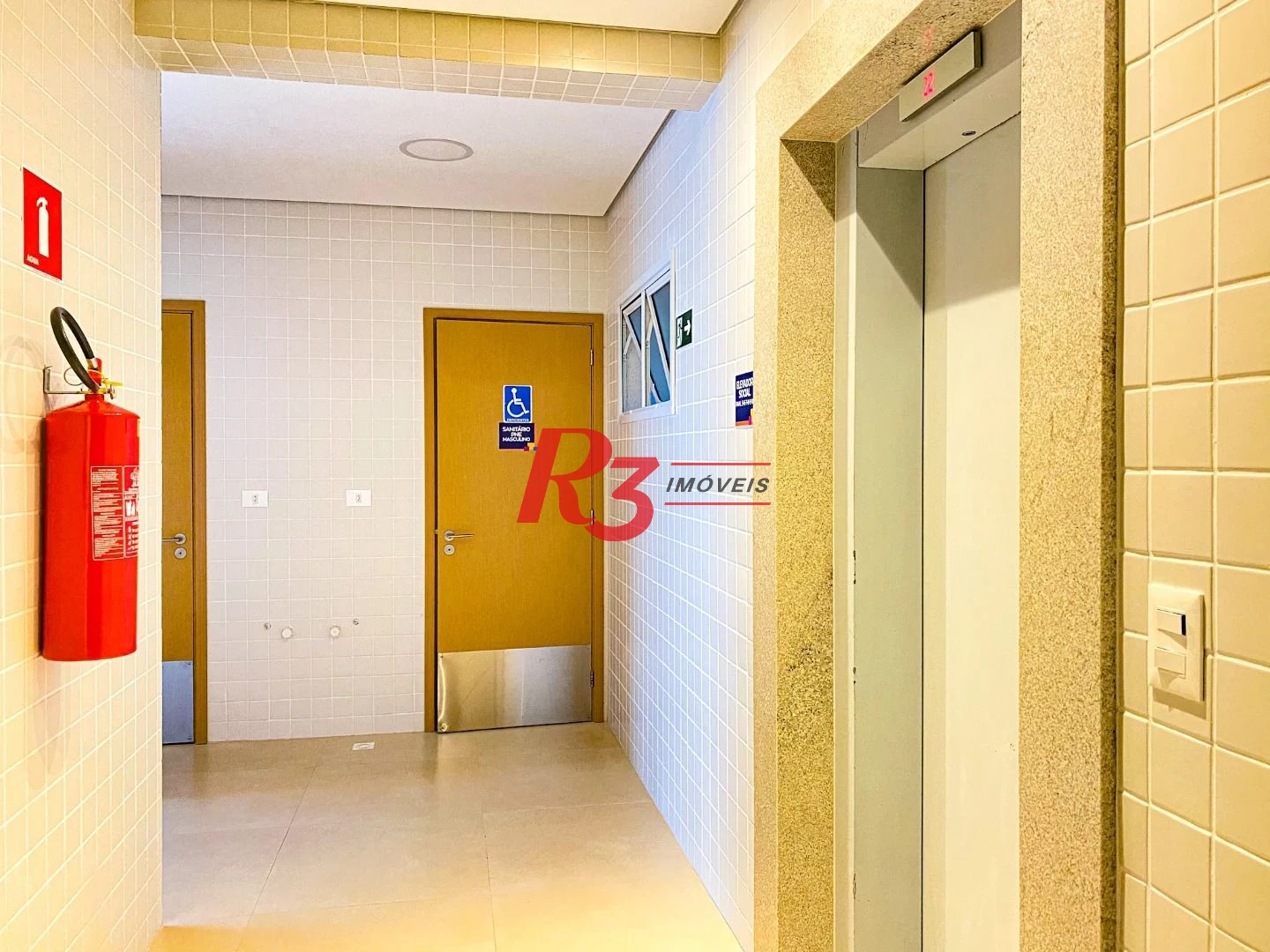 Apartamento com 2 dormitórios para alugar, 69 m² por R$ 5.500,02/mês - Boqueirão - Santos/SP