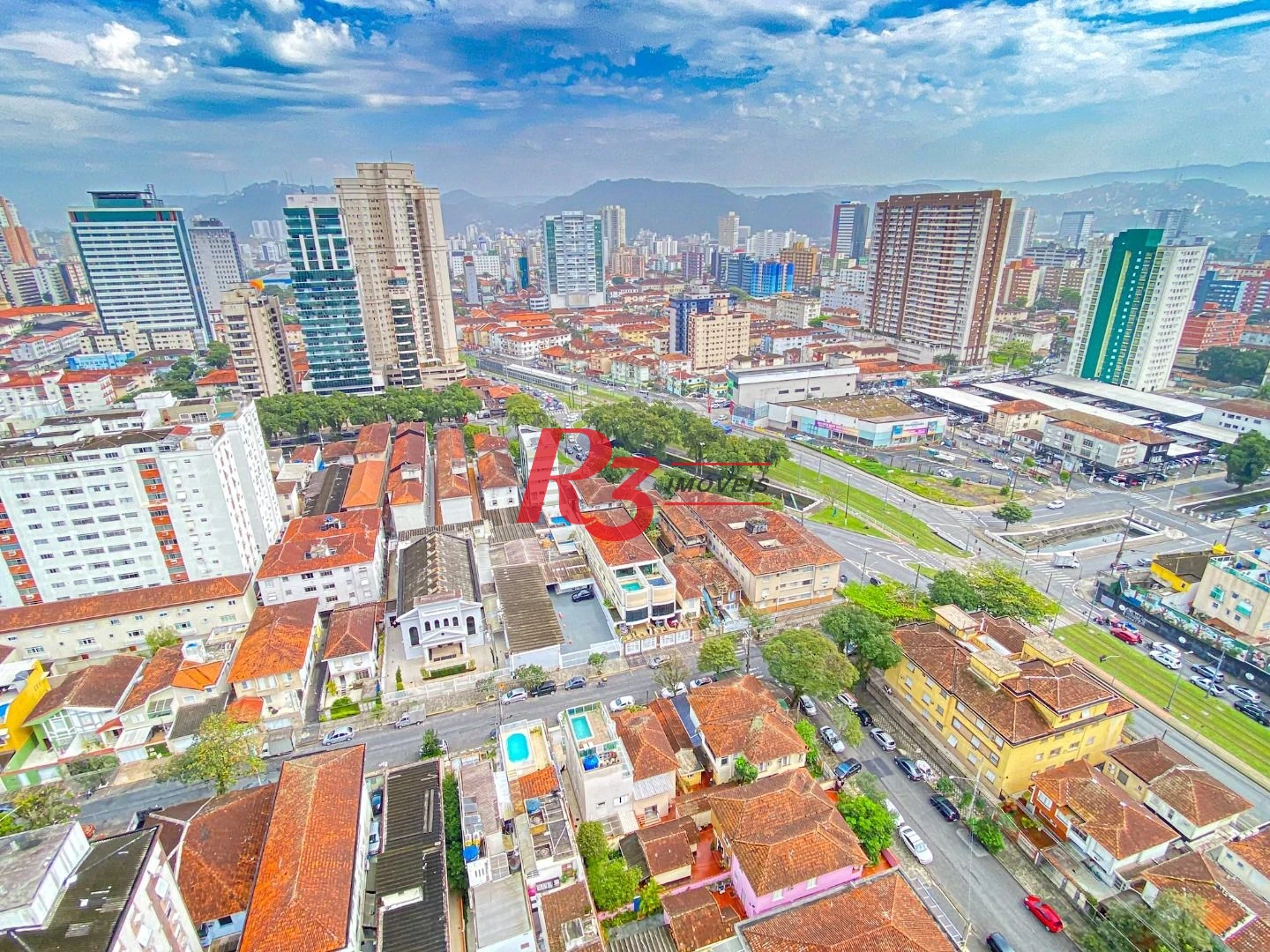Apartamento com 2 dormitórios para alugar, 69 m² por R$ 5.500,02/mês - Boqueirão - Santos/SP