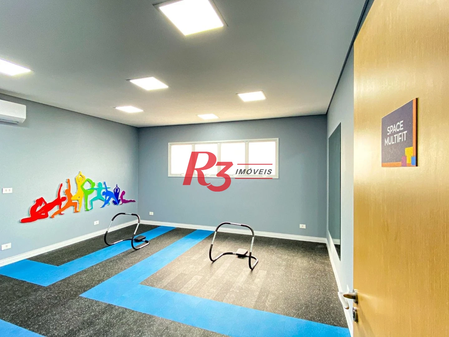 Apartamento com 2 dormitórios para alugar, 69 m² por R$ 5.500,02/mês - Boqueirão - Santos/SP