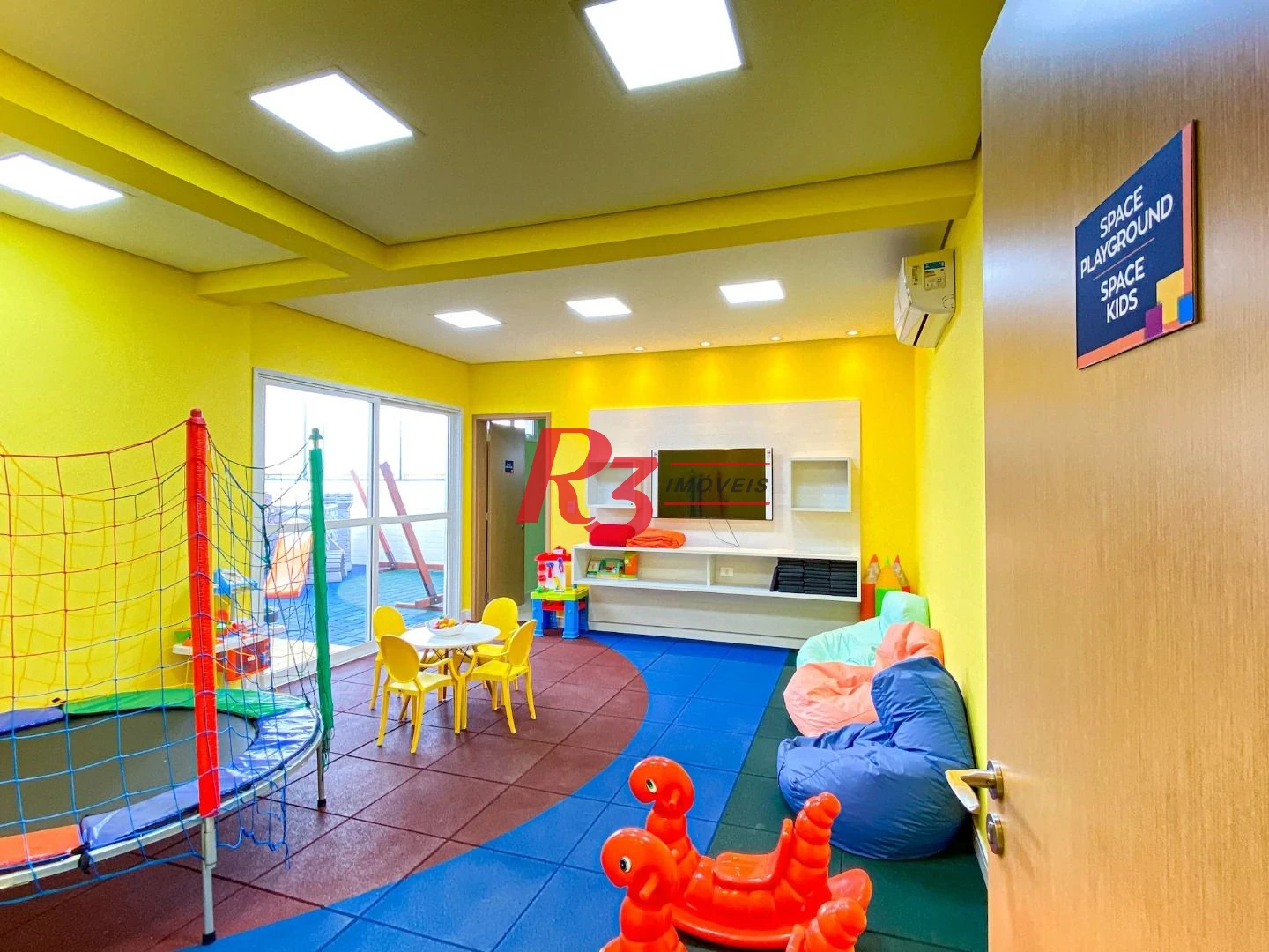 Apartamento com 2 dormitórios para alugar, 69 m² por R$ 5.500,02/mês - Boqueirão - Santos/SP