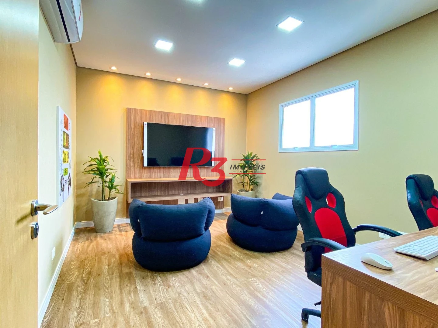 Apartamento com 2 dormitórios para alugar, 69 m² por R$ 5.500,02/mês - Boqueirão - Santos/SP