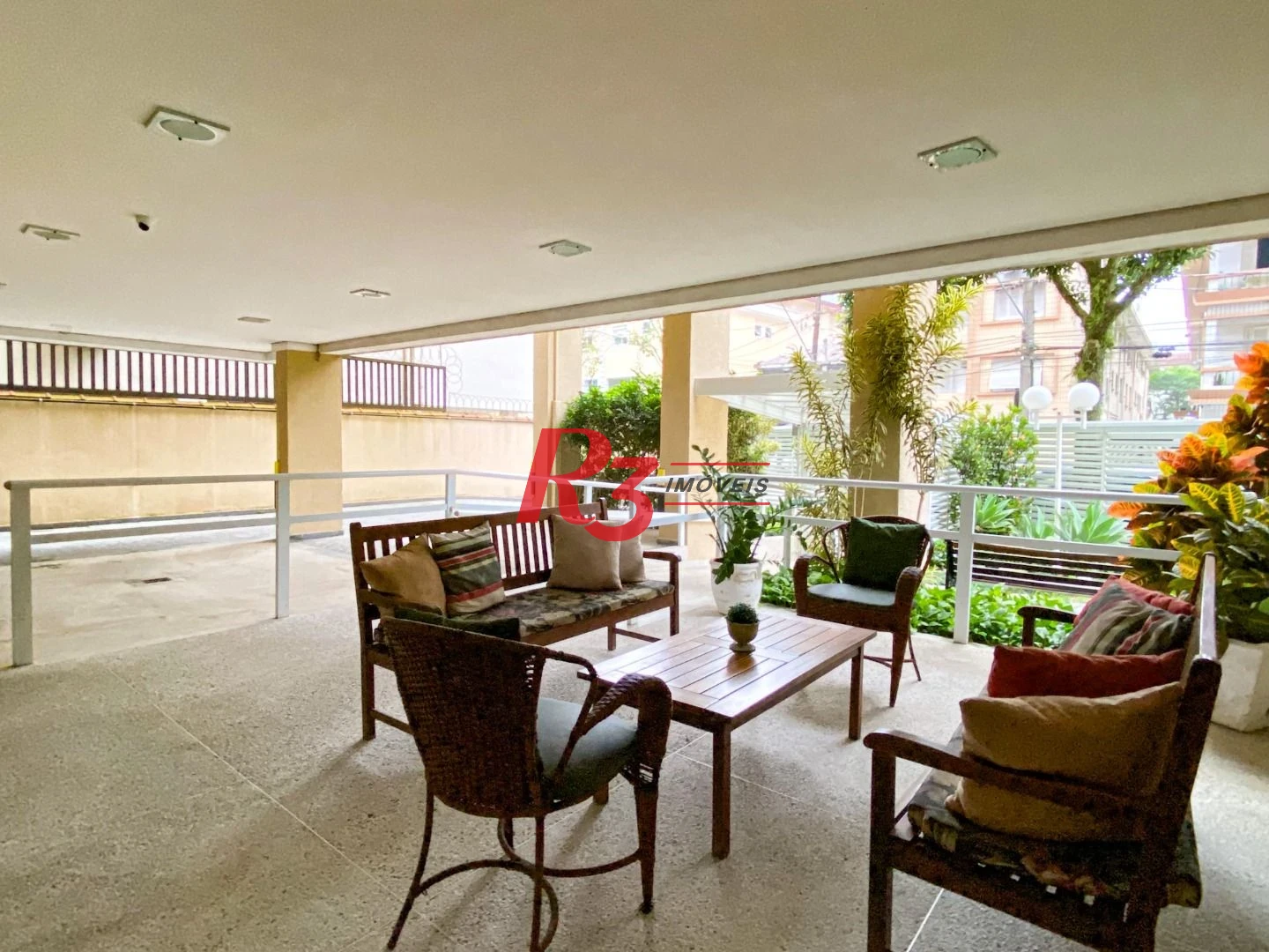 Apartamento com 3 dormitórios para alugar, 121 m² por R$ 5.600,00/mês - Gonzaga - Santos/SP