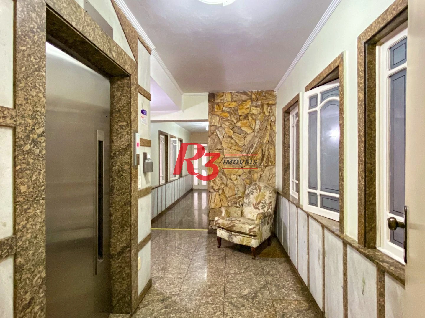 Apartamento com 3 dormitórios para alugar, 121 m² por R$ 5.600,00/mês - Gonzaga - Santos/SP