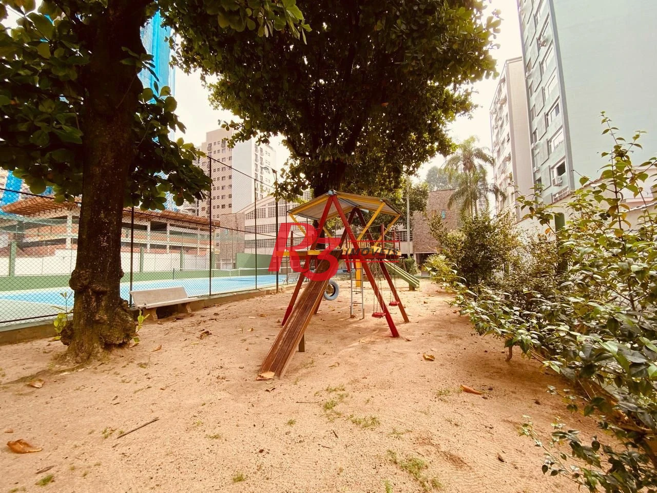 Apartamento com 2 dormitórios à venda, 63 m² por R$ 645.000,00 - Aparecida - Santos/SP