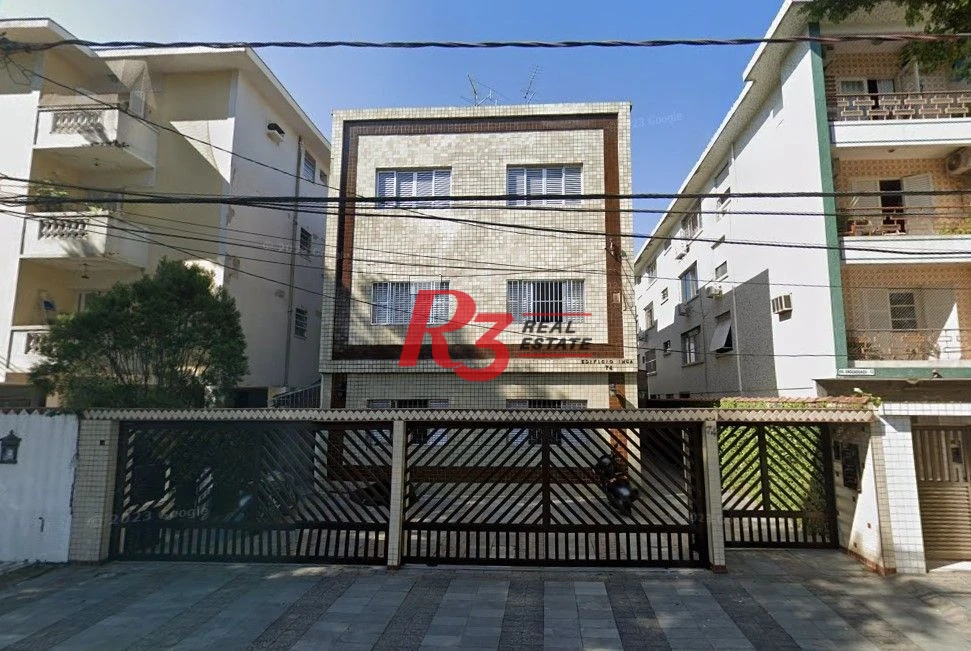 Apartamento Térreo com 2 dormitórios com quintal e dependência de serviço, Ponta da Praia