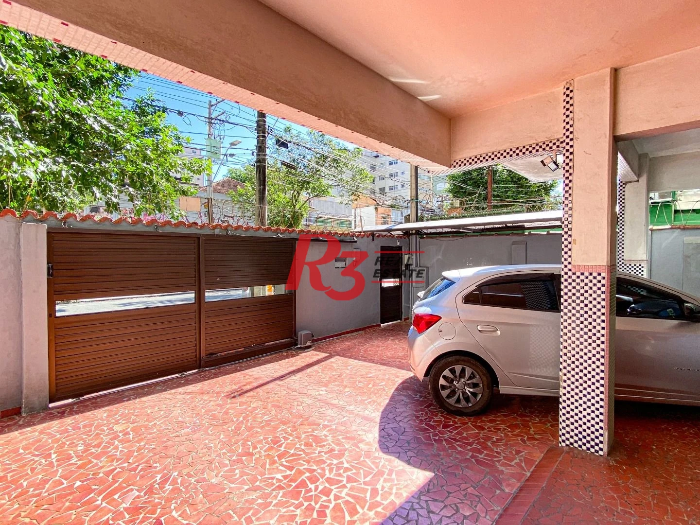 Apartamento com 2 dormitórios à venda, 60 m² por R$ 399.000,00 - Pompéia - Santos/SP