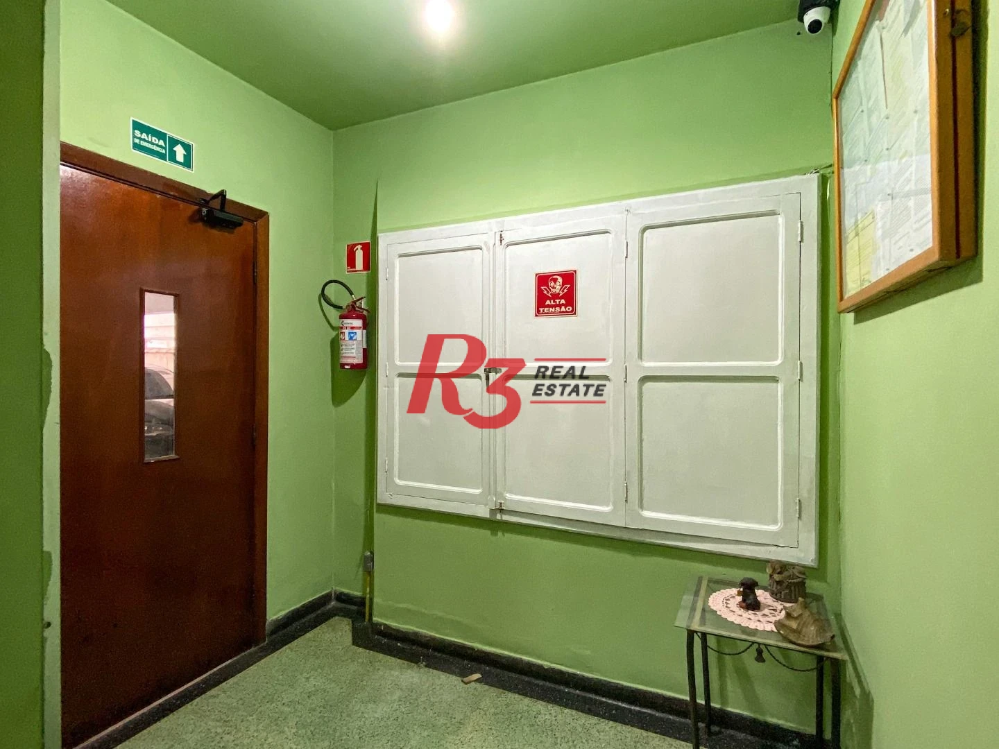 Apartamento com 2 dormitórios à venda, 75 m² por R$ 350.000,00 - Marapé - Santos/SP