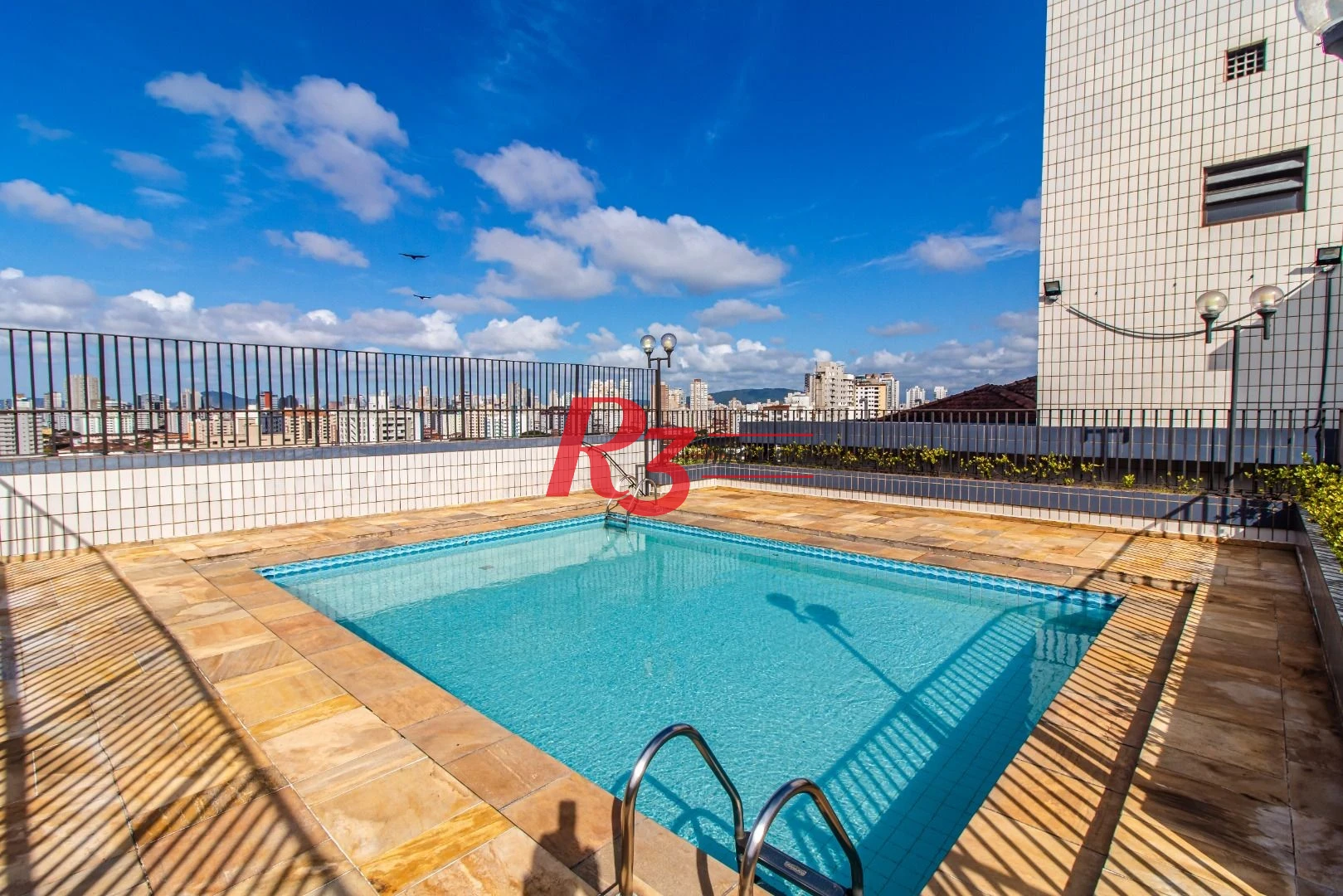 Apartamento com 2 dormitórios à venda, 104 m² por R$ 692.000,00 - Marapé - Santos/SP
