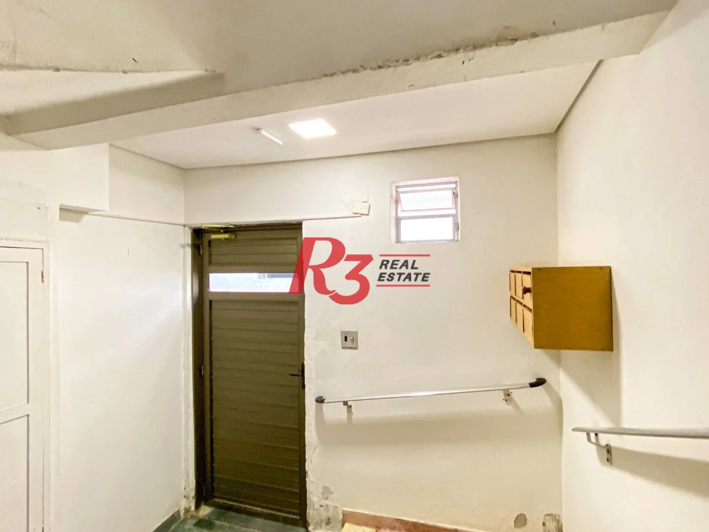 Apartamento com 2 dormitórios à venda, 63 m² por R$ 359.000,00 - Aparecida - Santos/SP