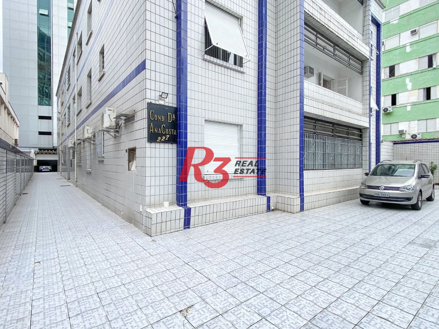 Apartamento com 2 dormitórios à venda, 69 m² por R$ 490.000,00 - Vila Matias - Santos/SP