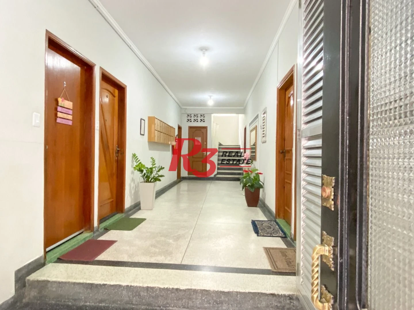 Apartamento com 2 dormitórios à venda, 69 m² por R$ 490.000,00 - Vila Matias - Santos/SP